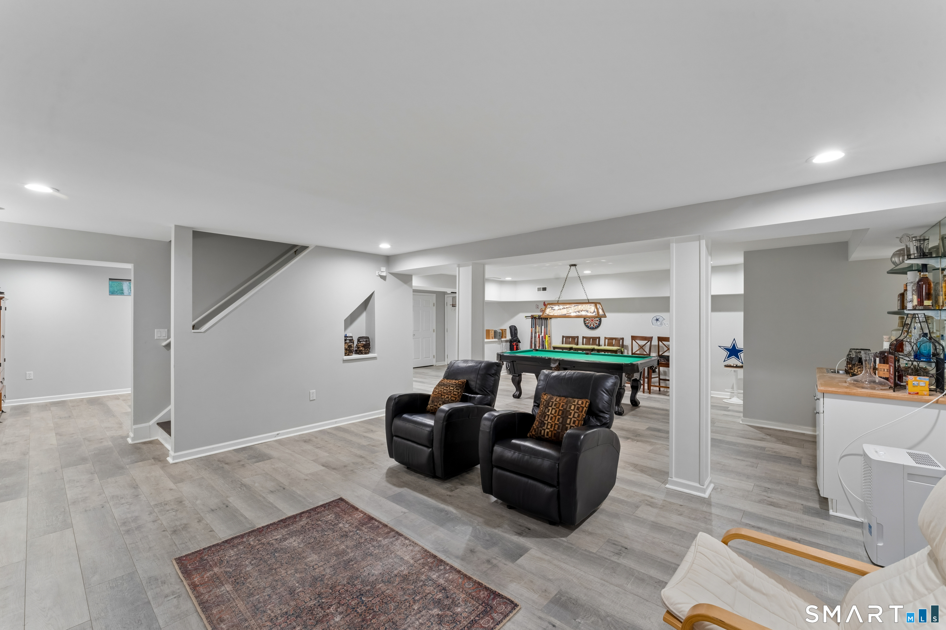 32 Yogananda Street Property Photo 33