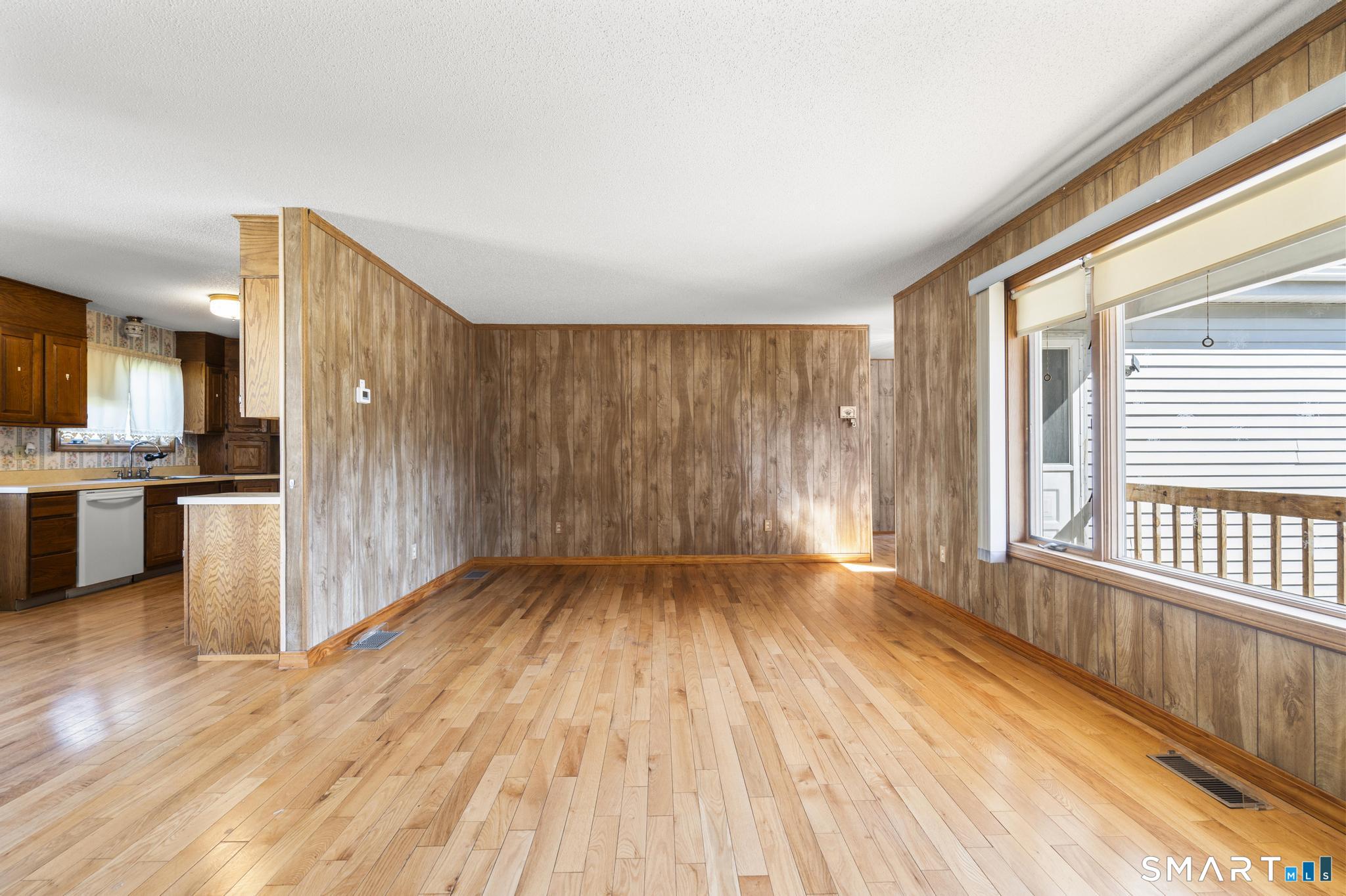 75 Allston Road Property Photo 7