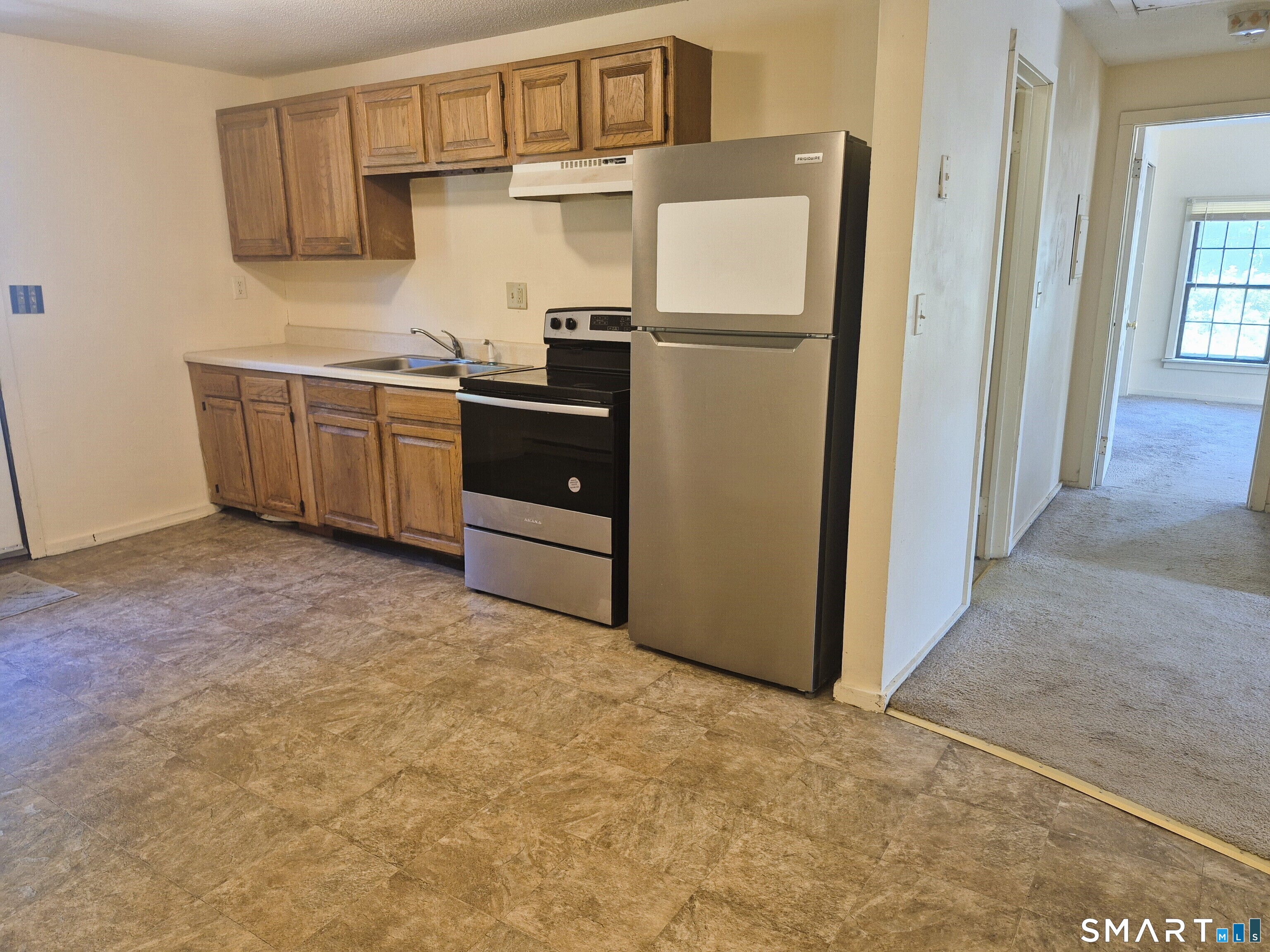 1218 Main 32 Street Property Photo 4