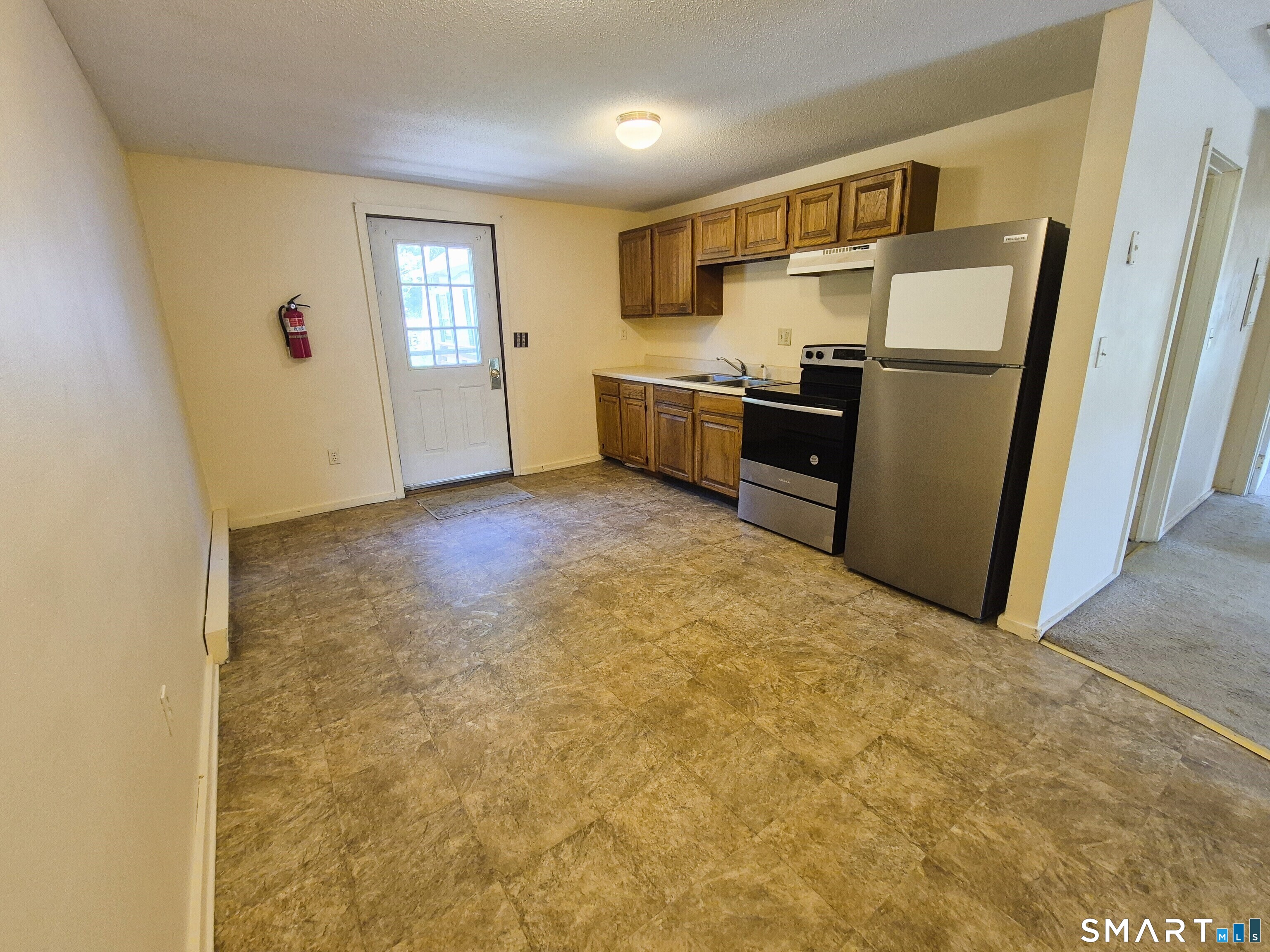 1218 Main 32 Street Property Photo 5
