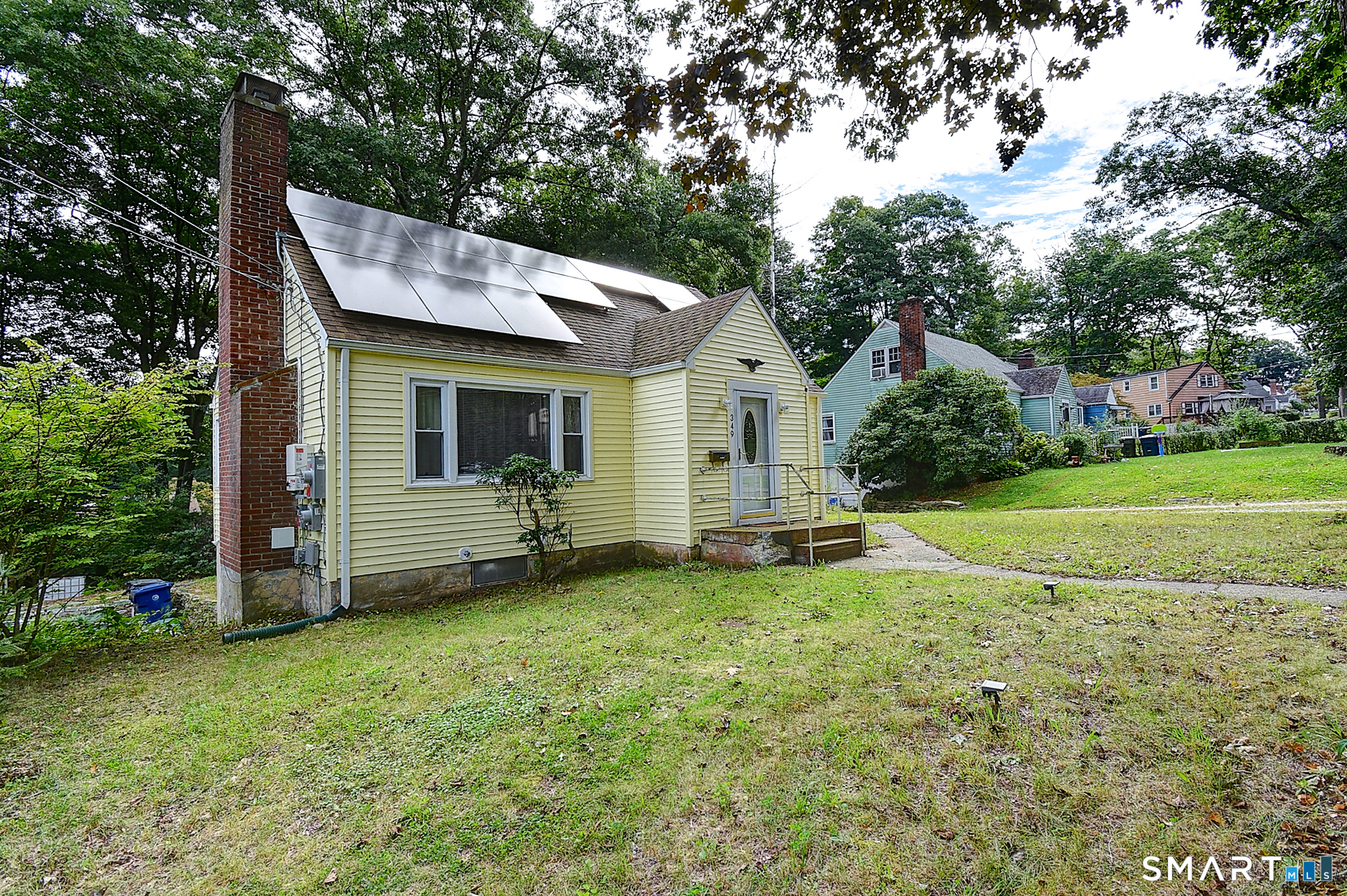 349 Mansfield Avenue Property Photo 3