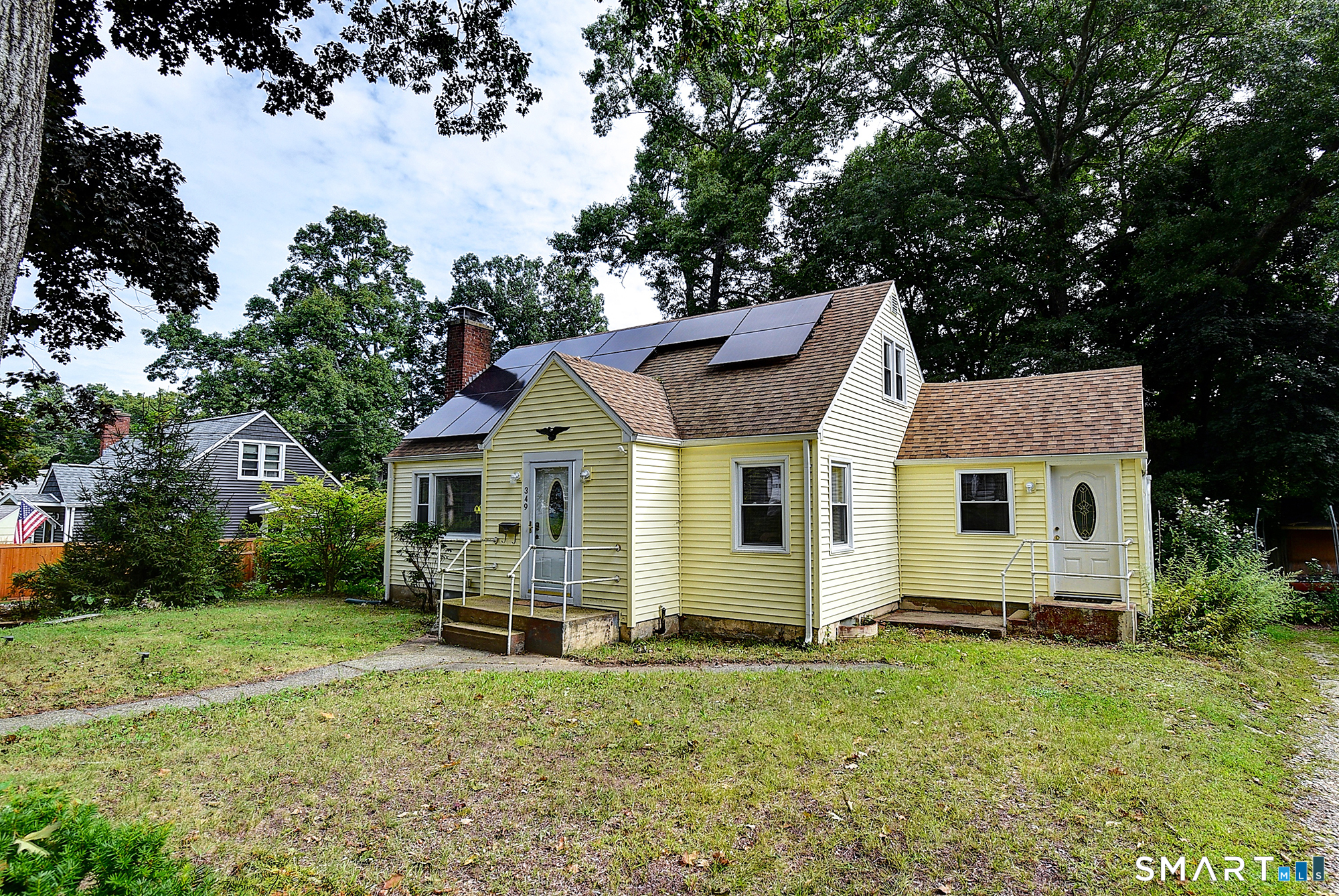 349 Mansfield Avenue Property Photo 4