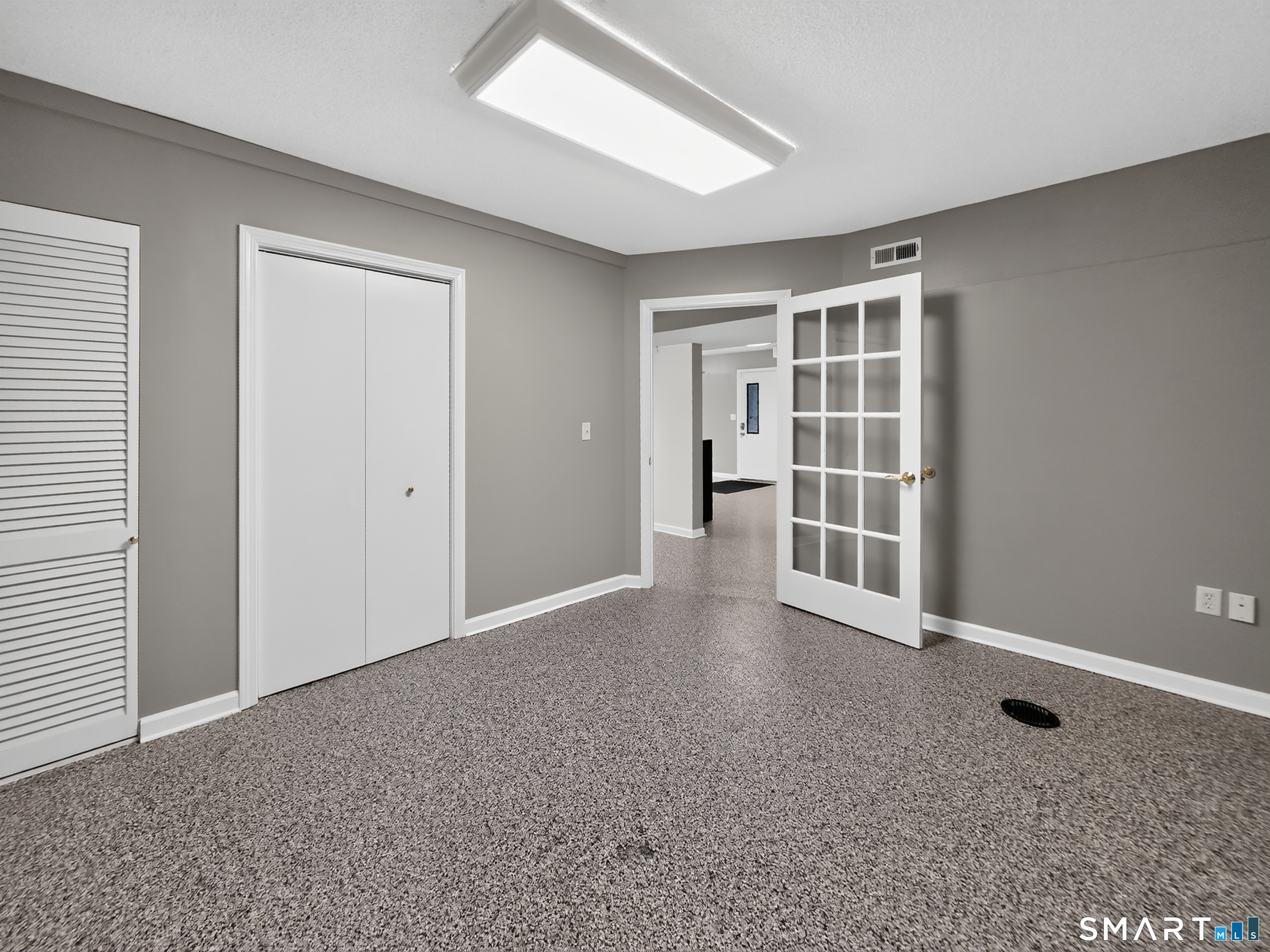 2514 Boston Post C9 Road Property Photo 7