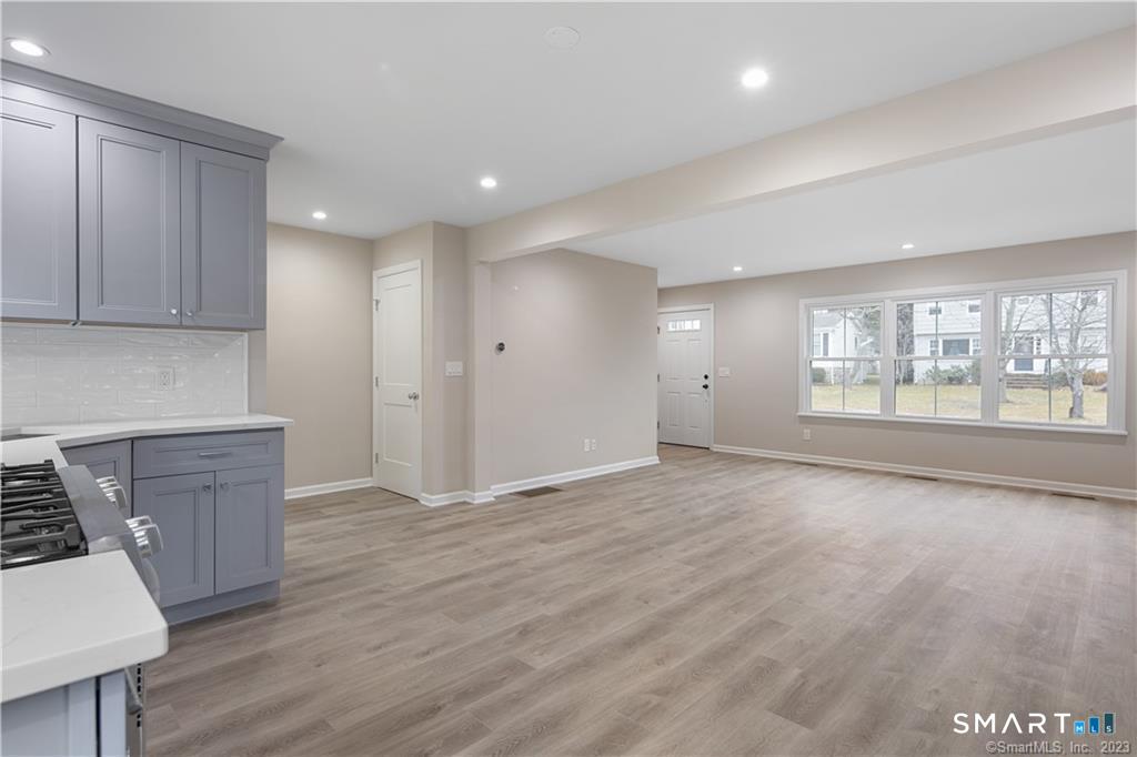 10 Grace Street Property Photo 16