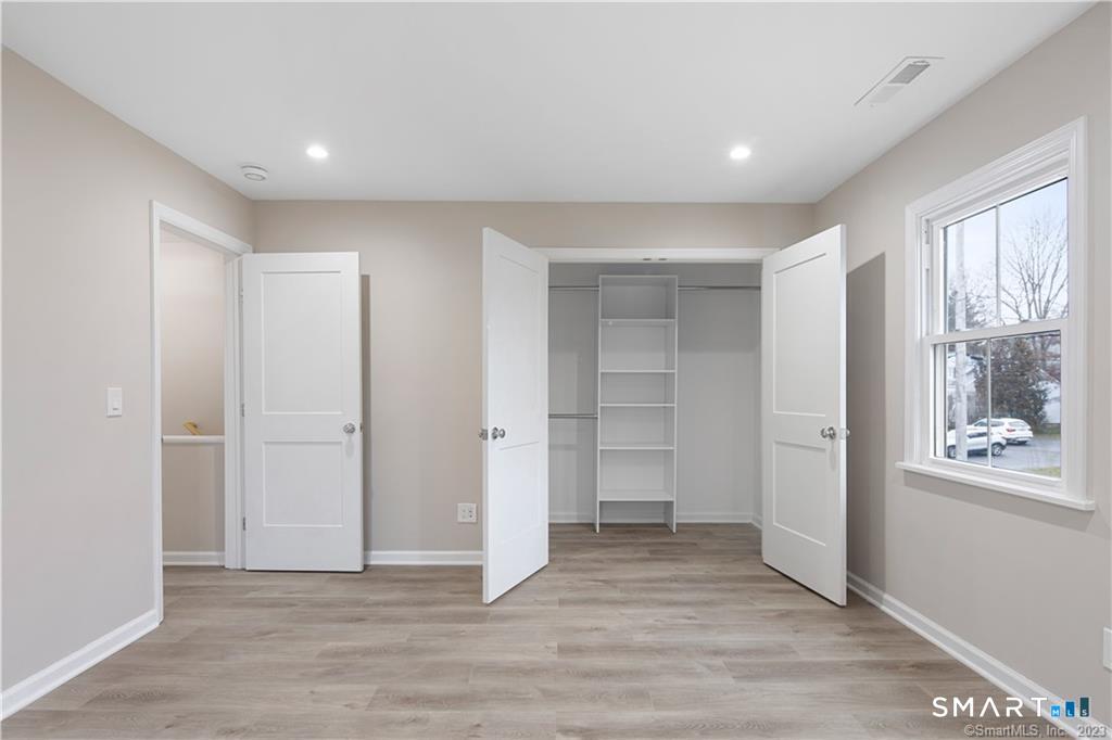 10 Grace Street Property Photo 23