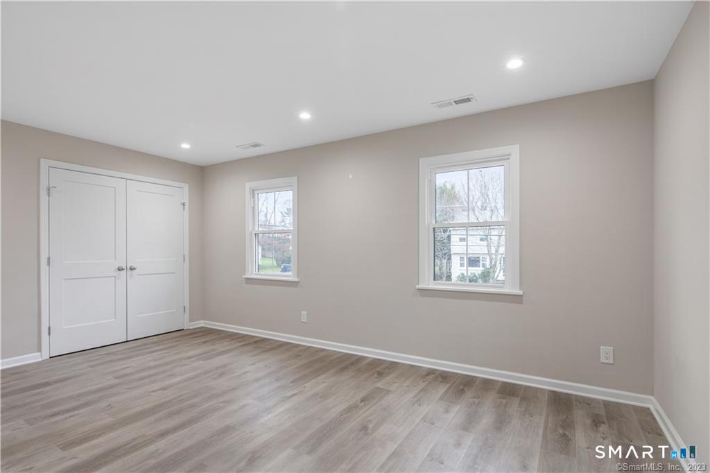 10 Grace Street Property Photo 24