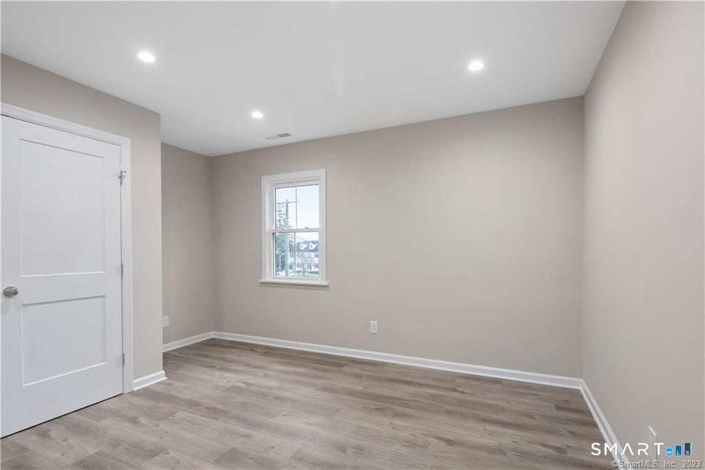 10 Grace Street Property Photo 27