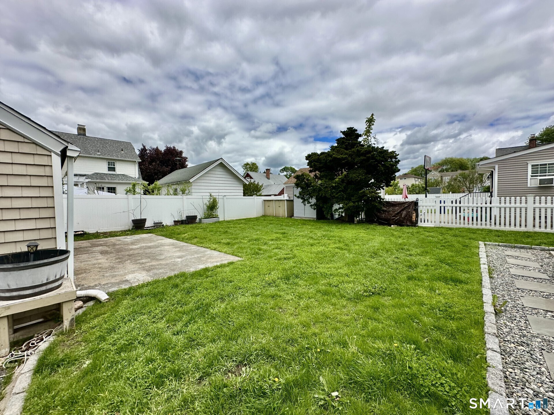 33 Emerson Street Property Photo 32