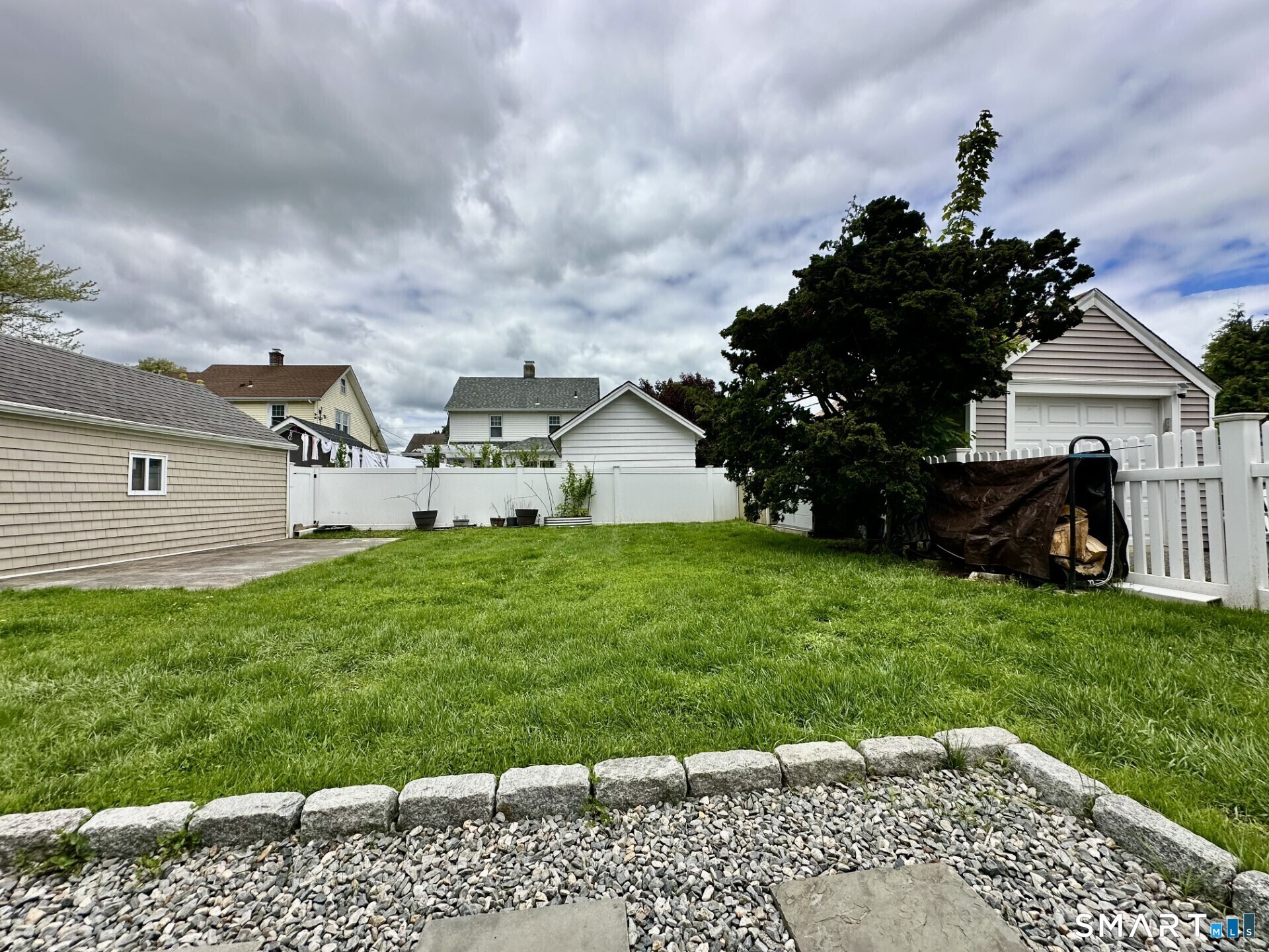 33 Emerson Street Property Photo 34