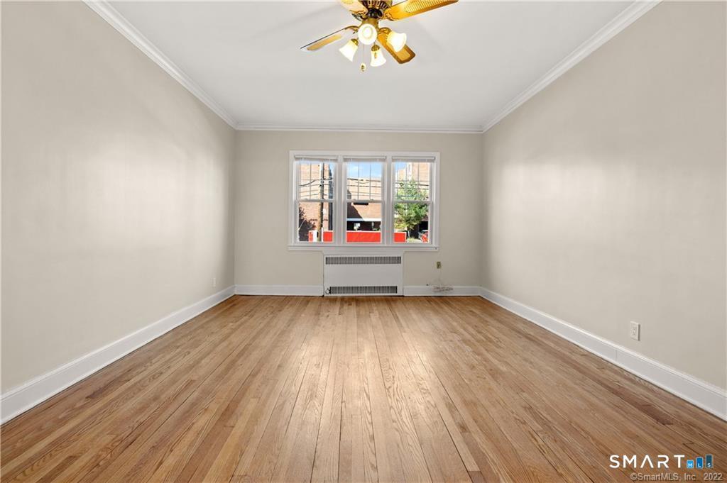 4 Highland B3 Street Property Photo 5