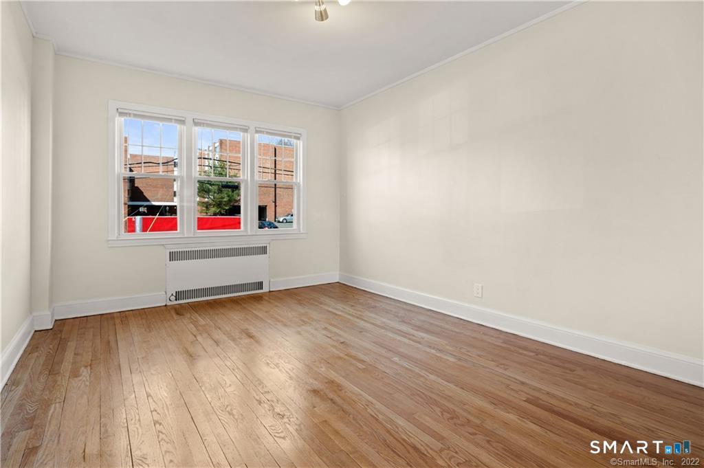 4 Highland B3 Street Property Photo 22