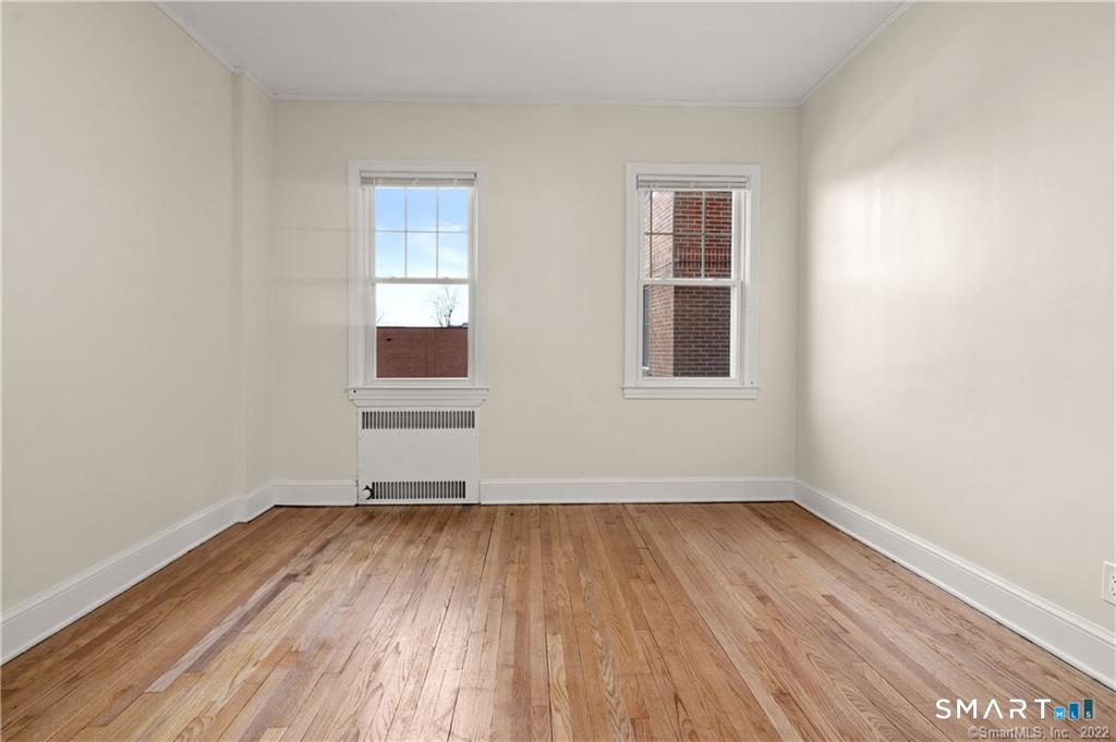 4 Highland B3 Street Property Photo 26