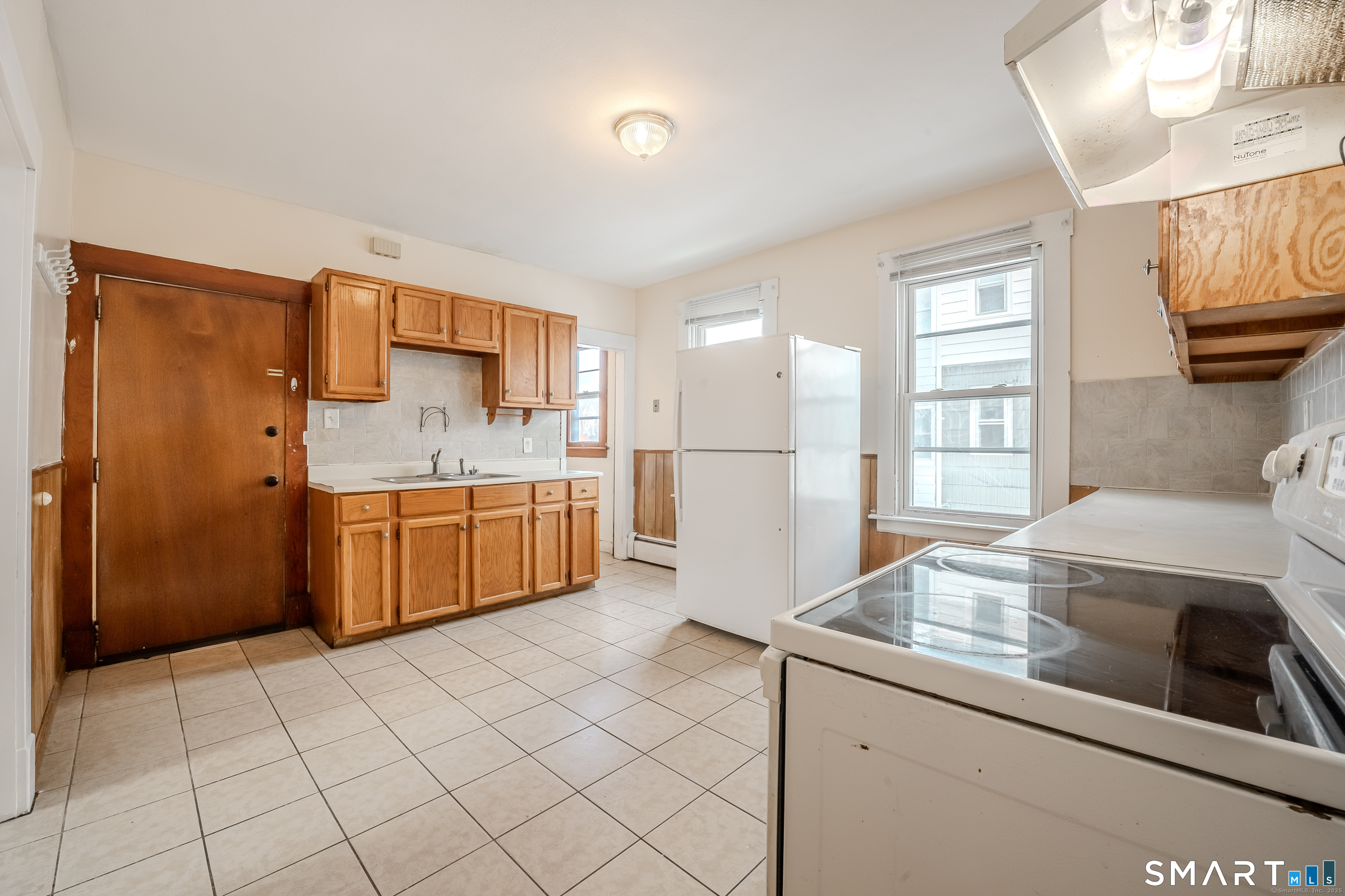 422 Allen Street Property Photo 1