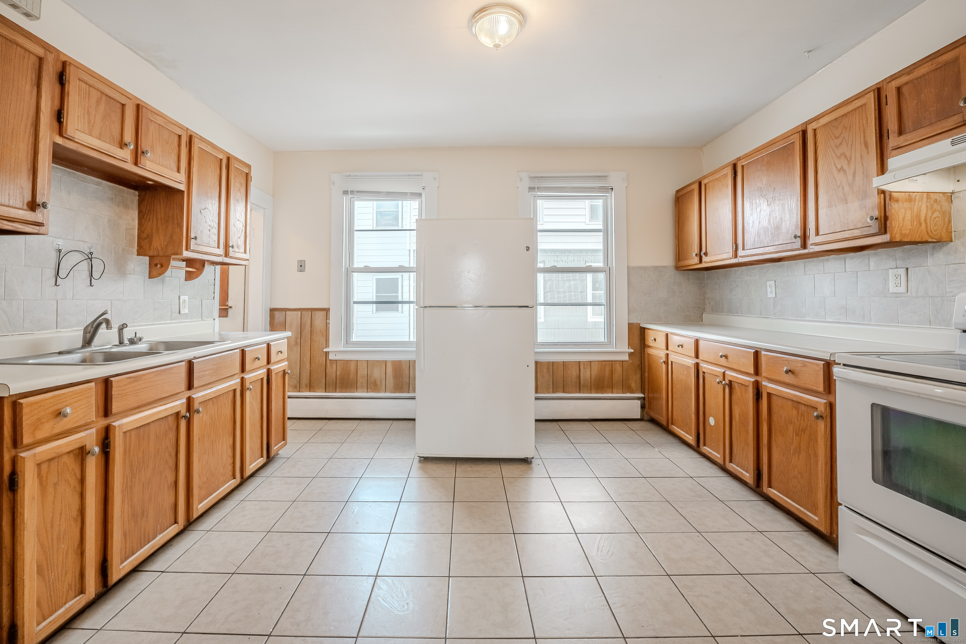 422 Allen Street Property Photo 6