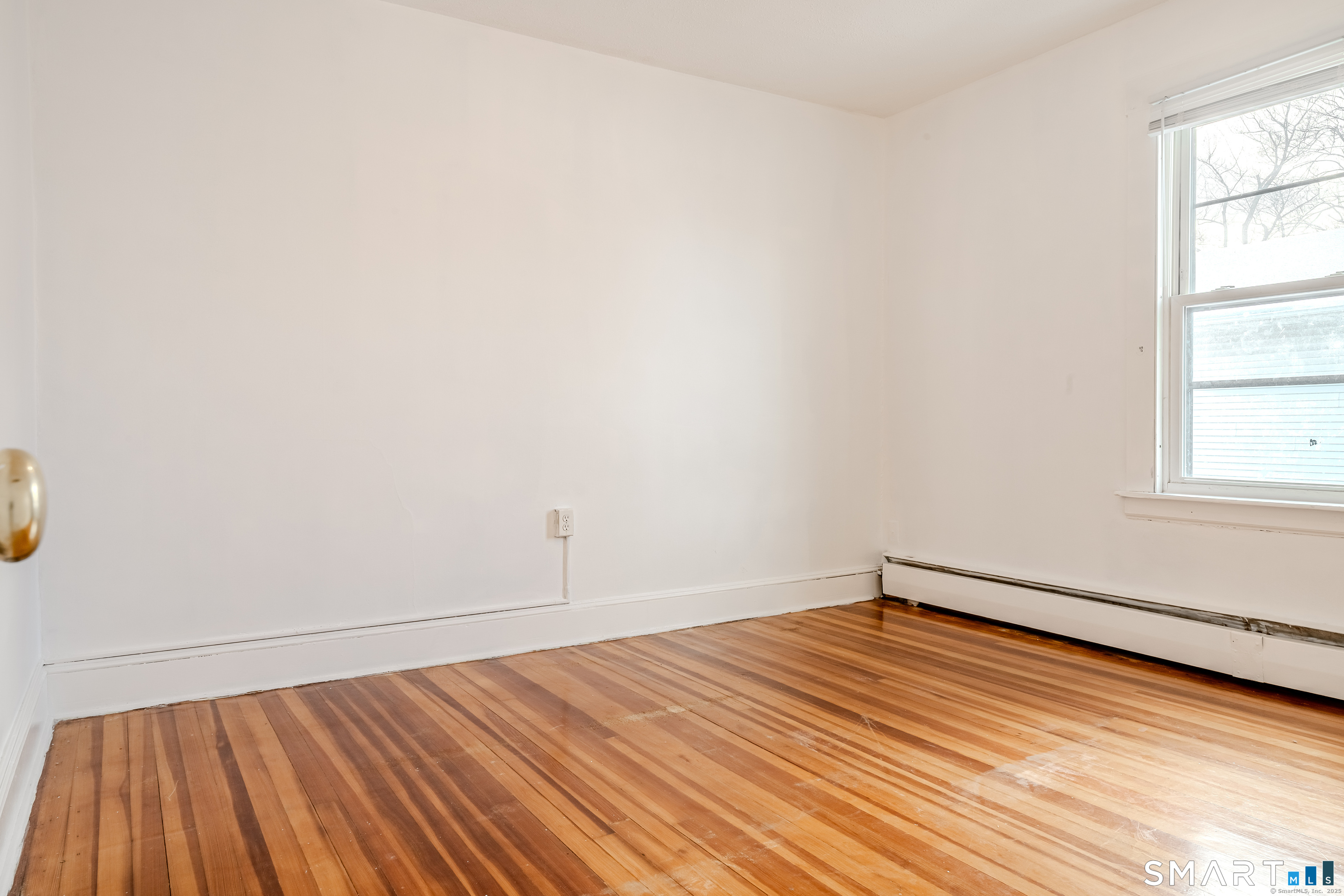 422 Allen Street Property Photo 7