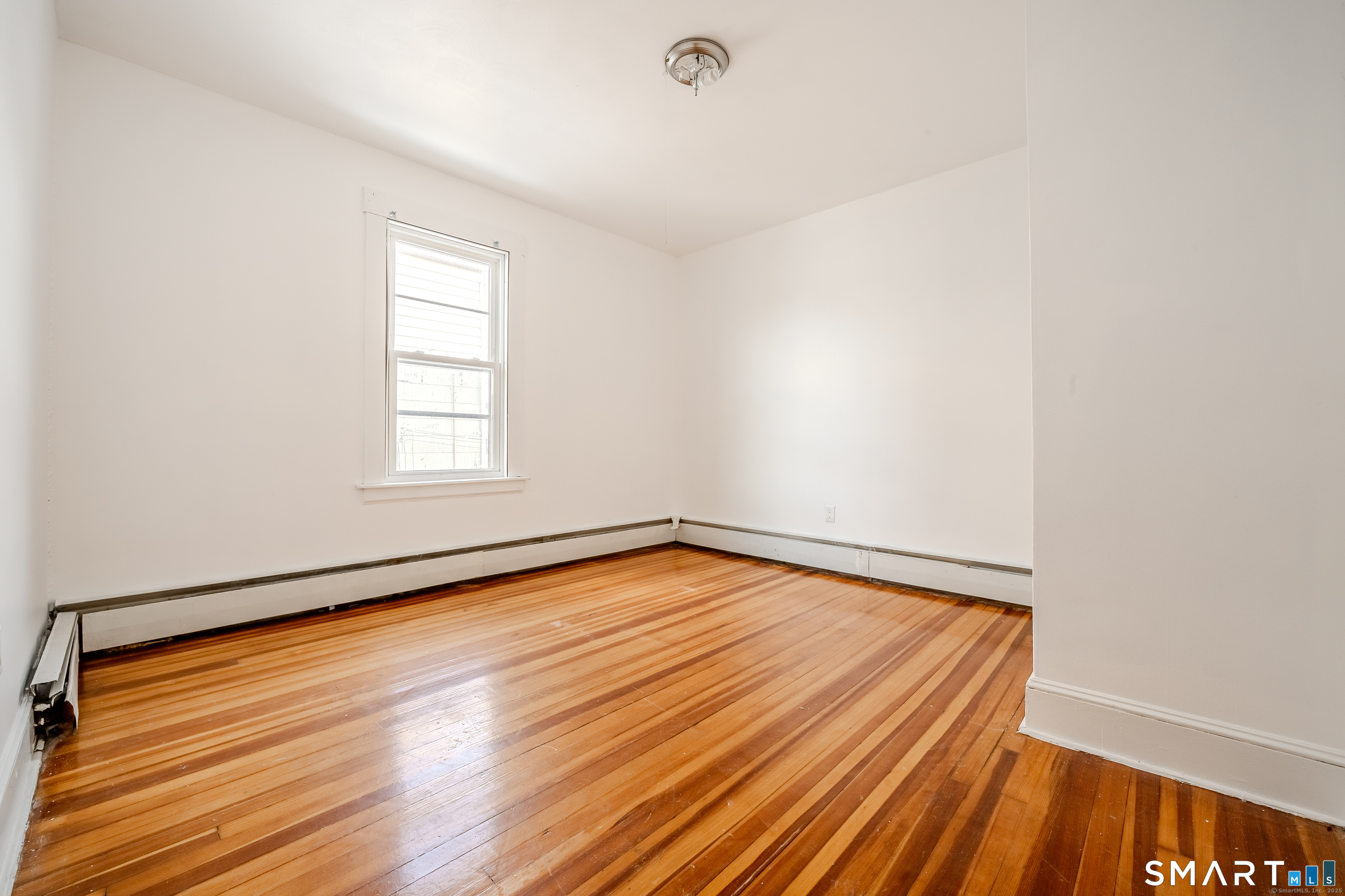422 Allen Street Property Photo 13