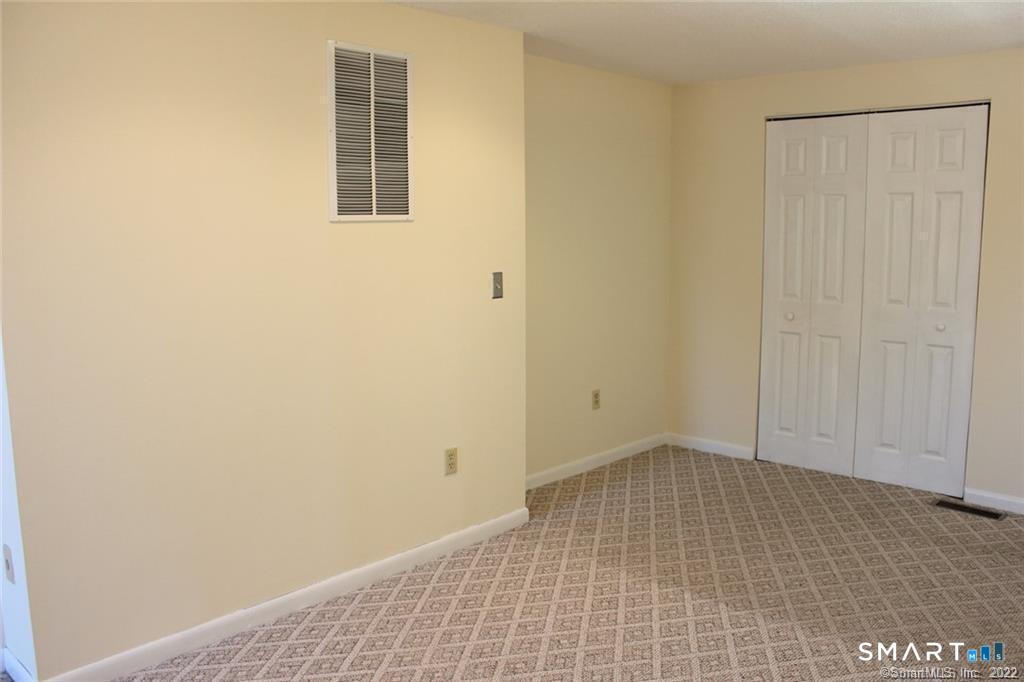 945 State A Street Property Photo 9