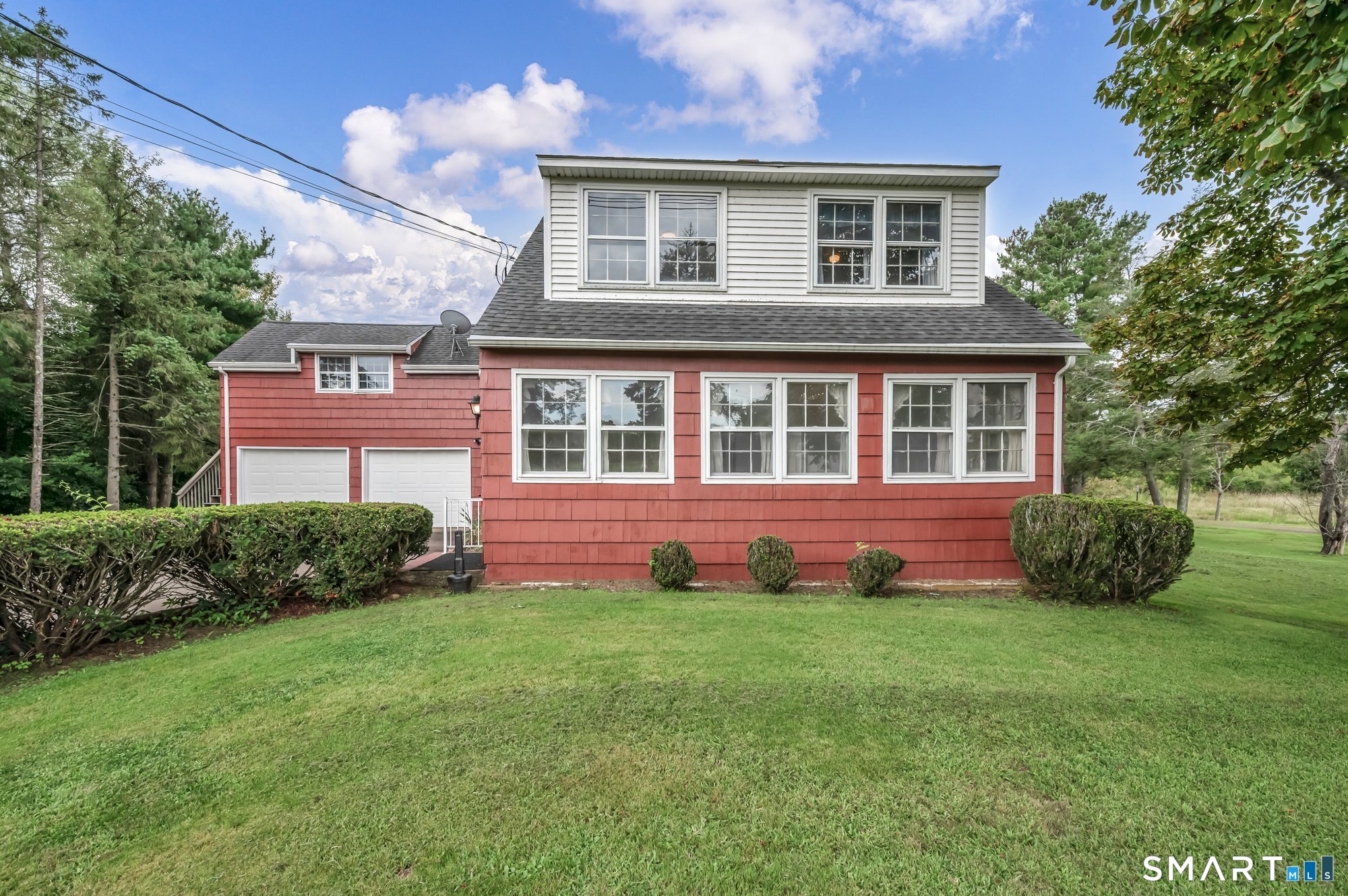 1105 Northrop Road Property Photo 2