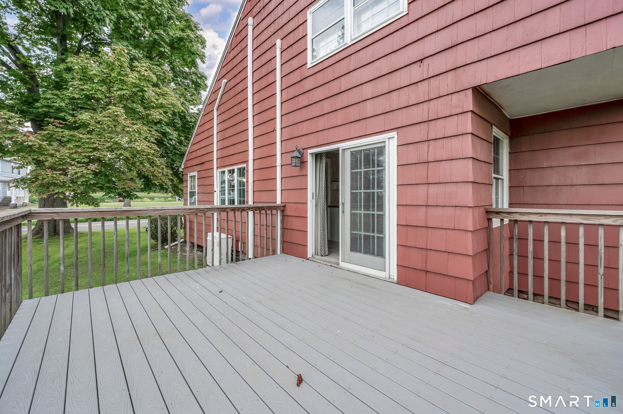 1105 Northrop Road Property Photo 7