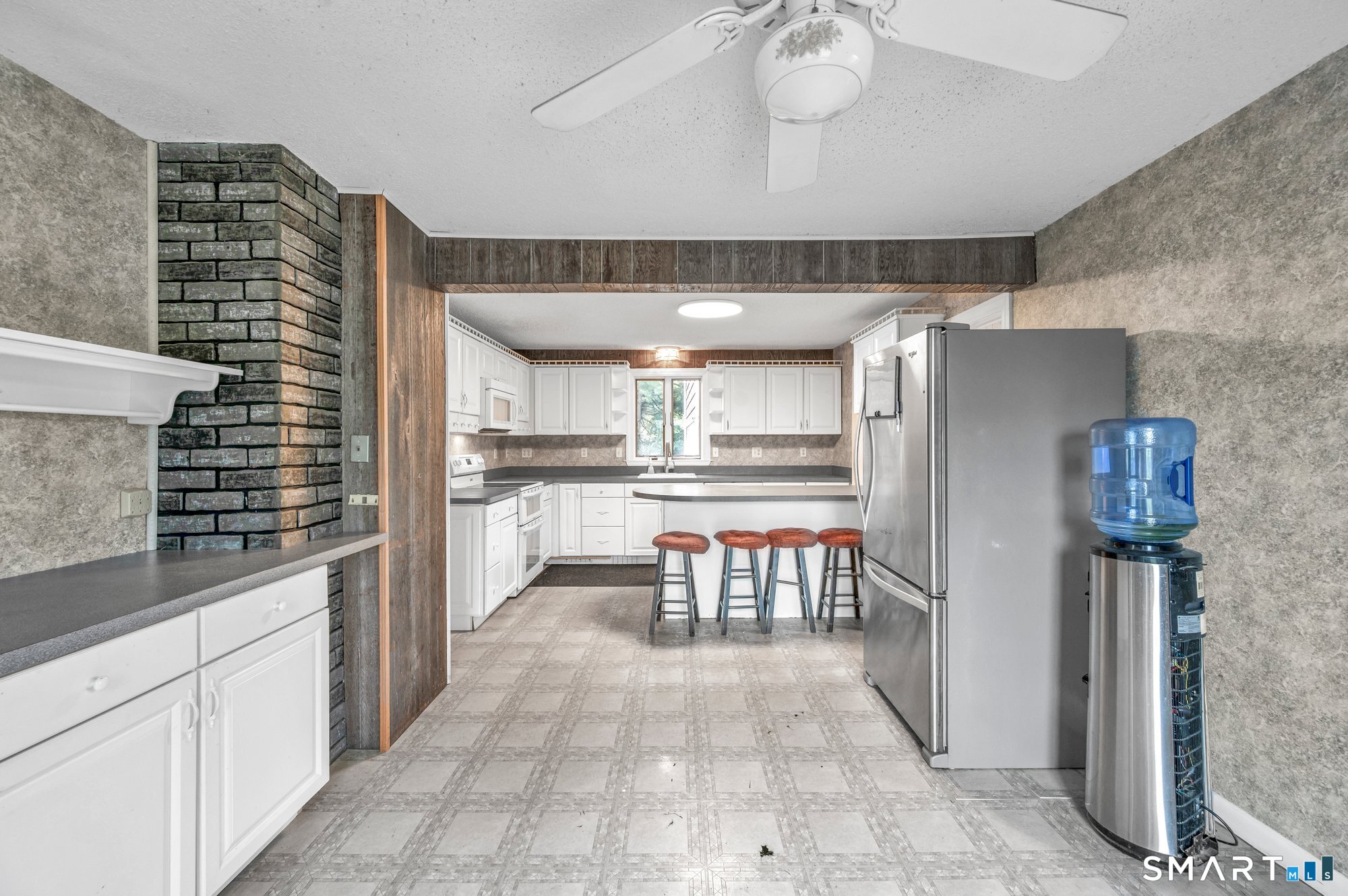 1105 Northrop Road Property Photo 13