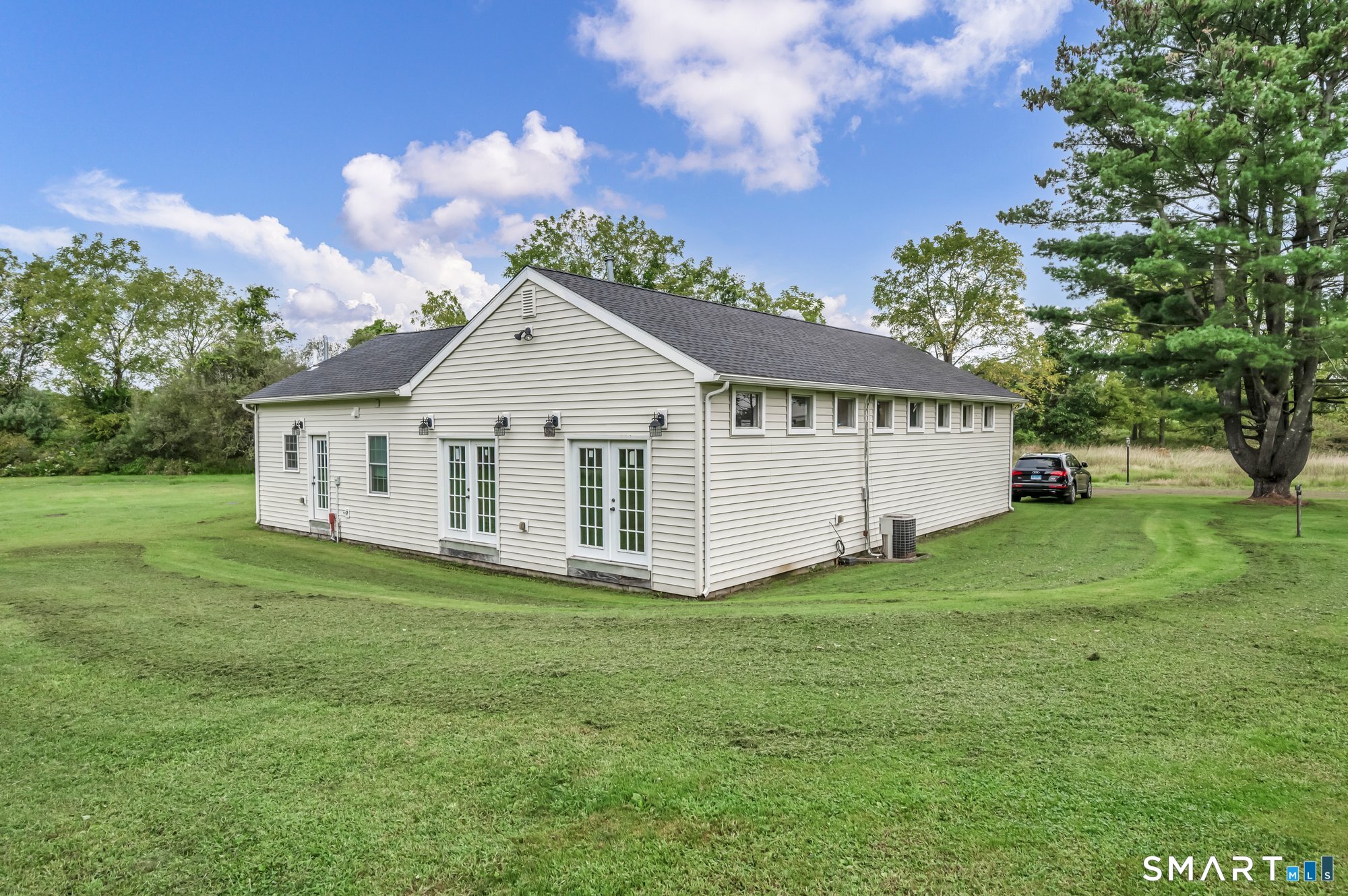 1105 Northrop Road Property Photo 31