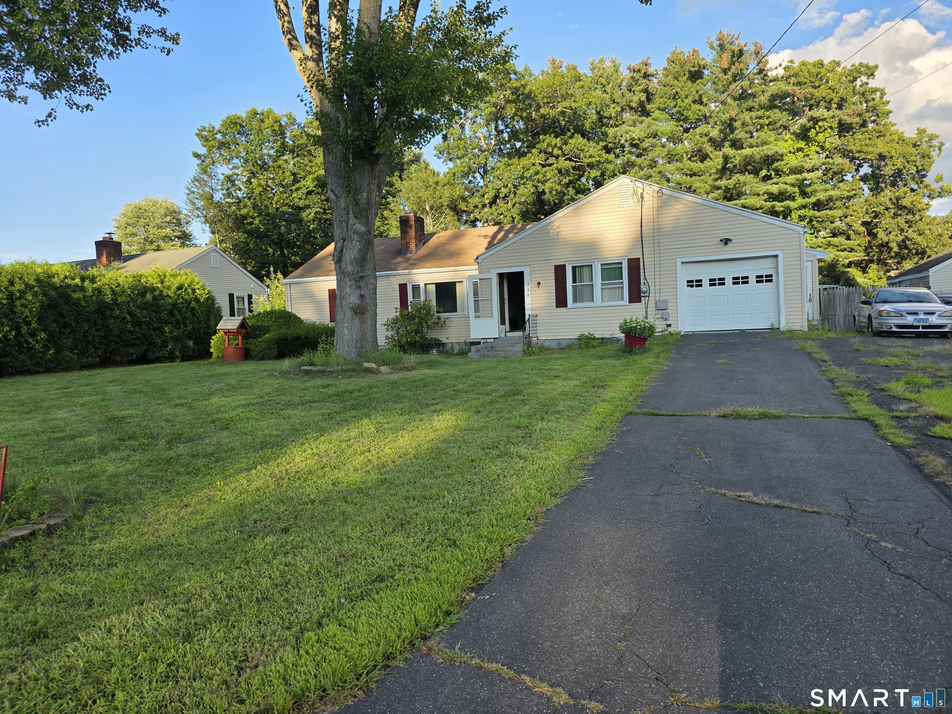 930 Delilah Drive Property Photo 1
