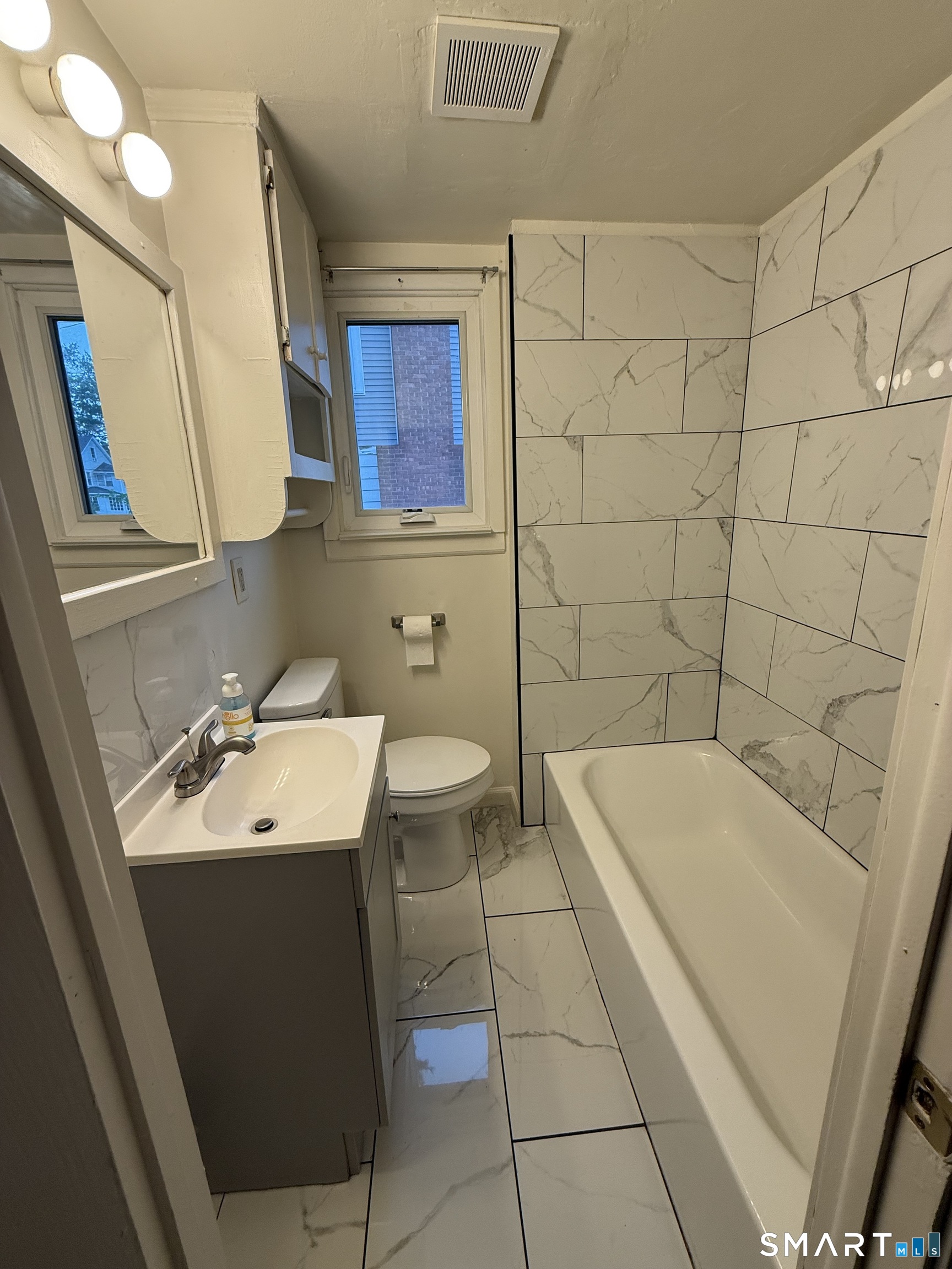 24-26 Judson Avenue Property Photo 10