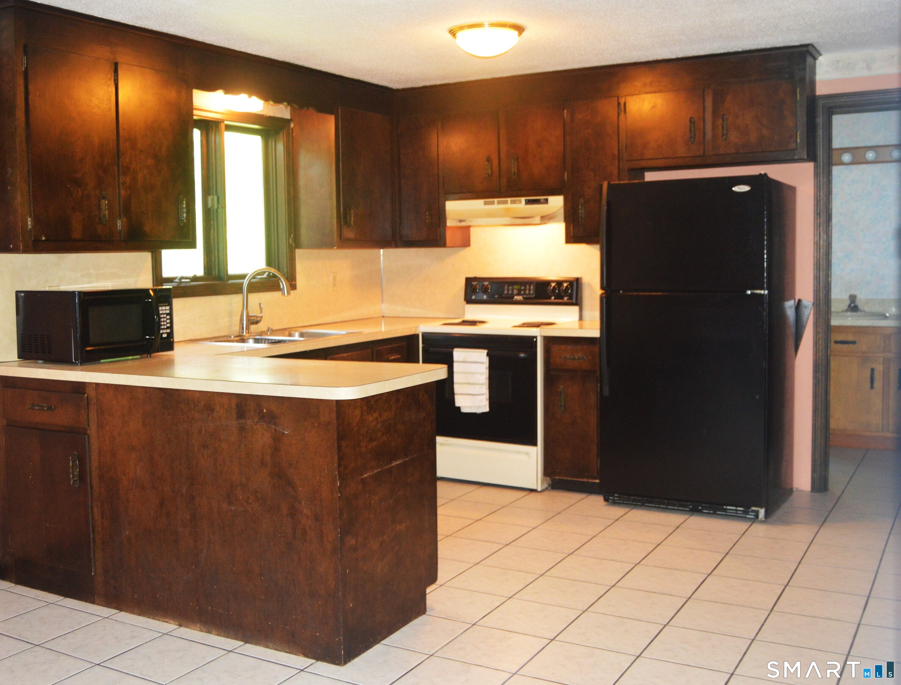 7 Roseleah Avenue Property Photo 3