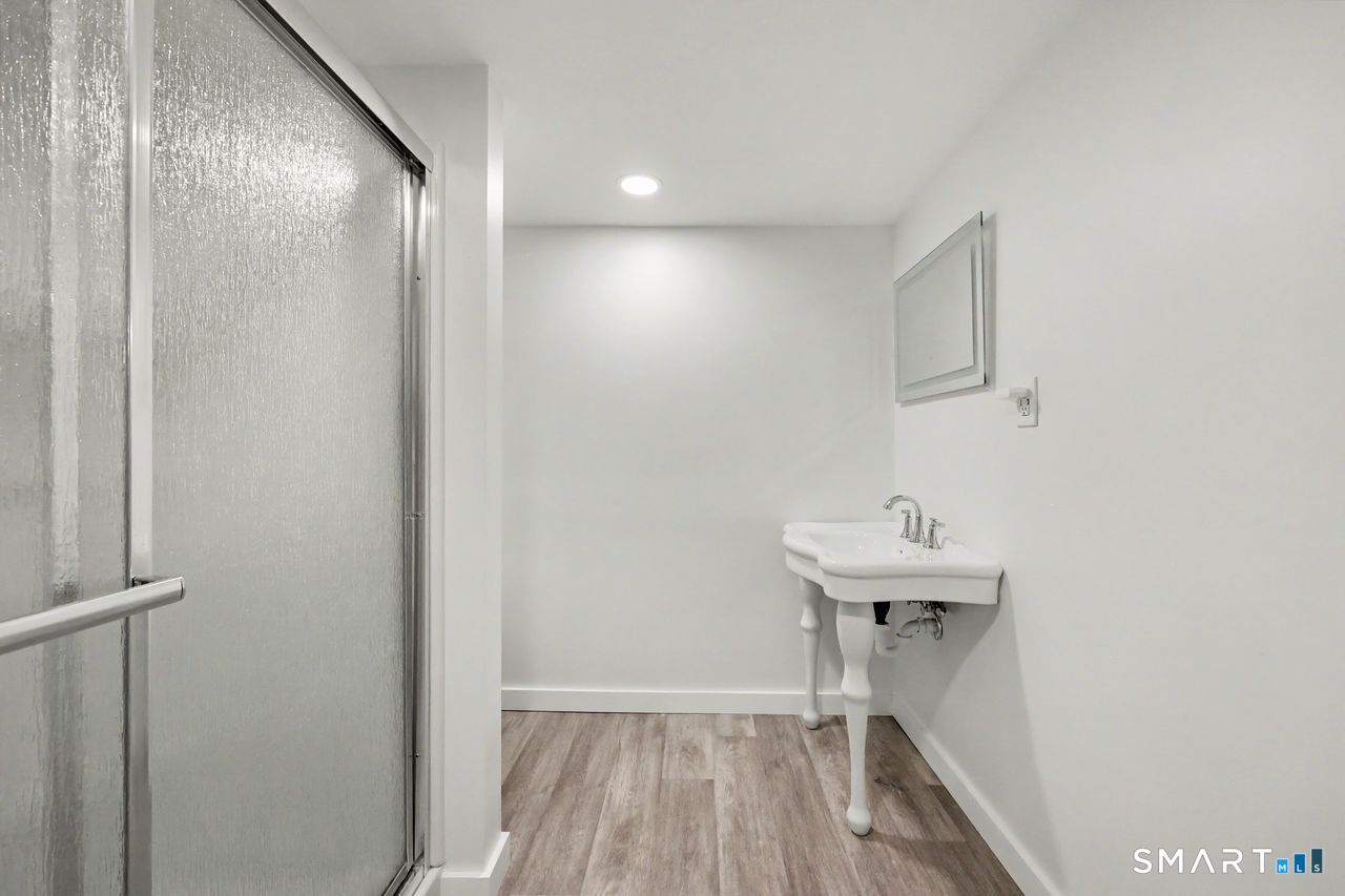 48 Mulberry Road Property Photo 33