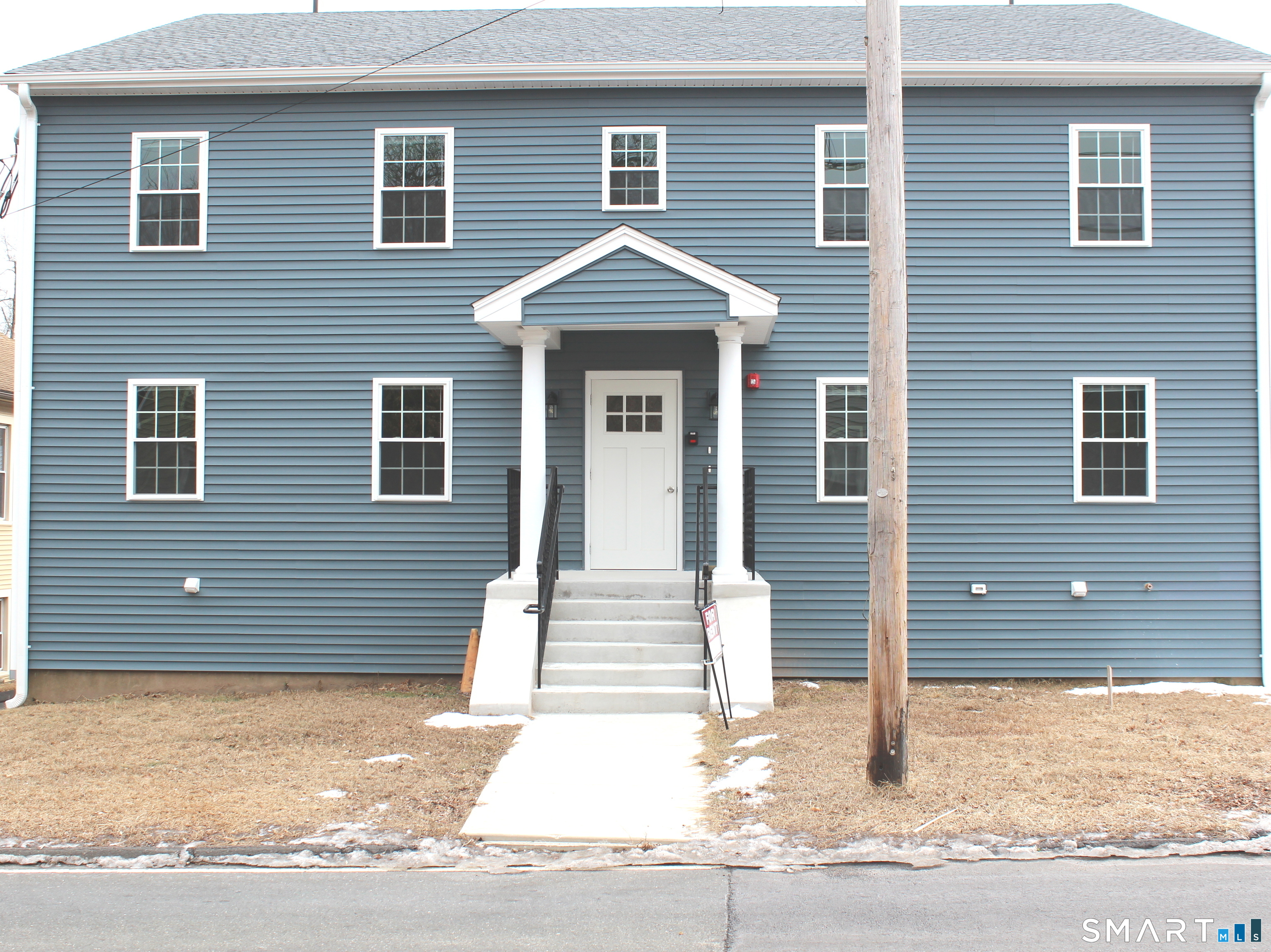 11 Glastonbury Avenue Property Photo 1