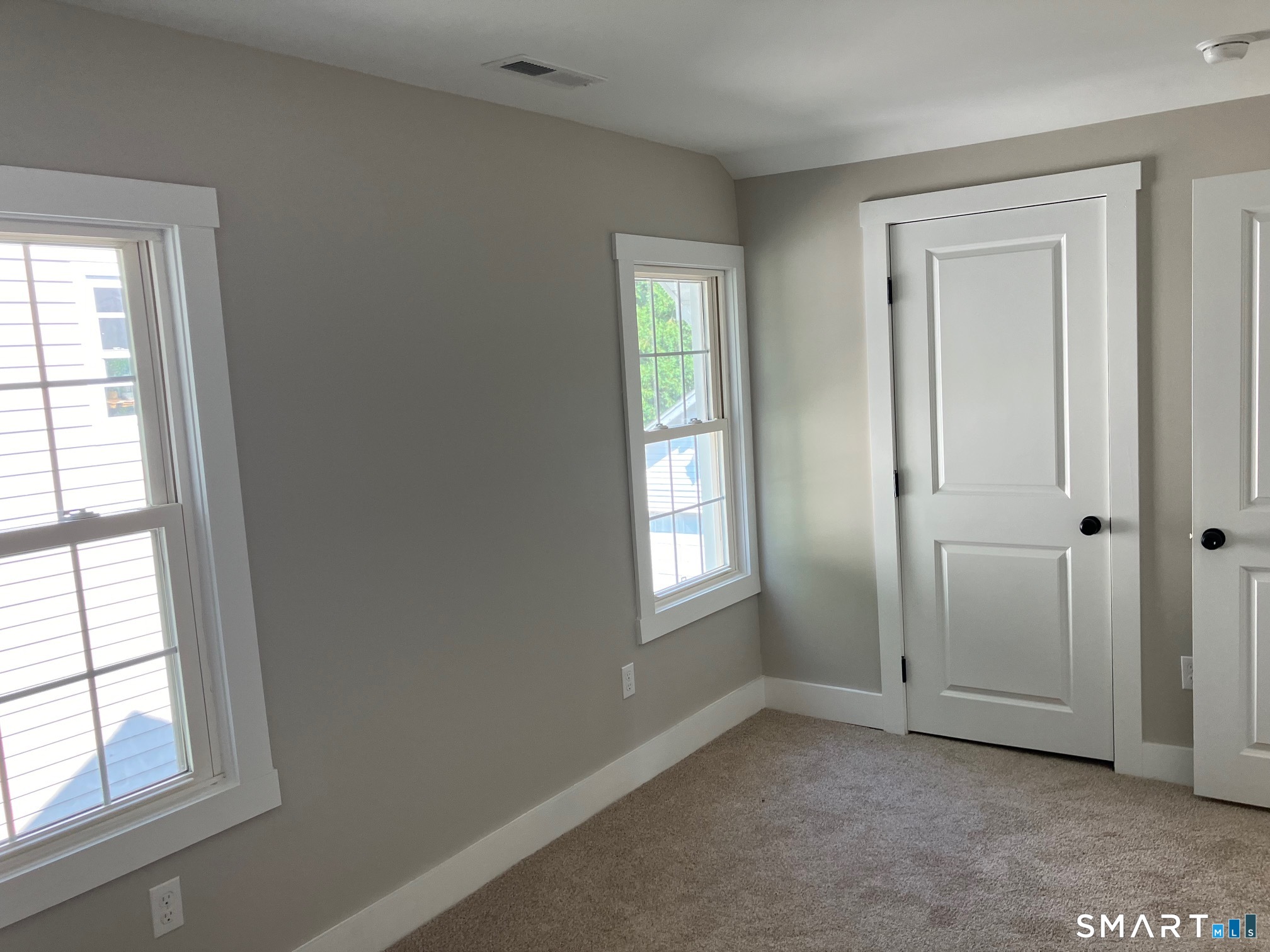 48 Hobson Avenue Property Photo 13
