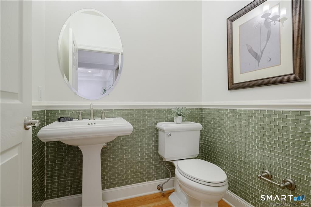 14 Great Hill 14 Drive Property Photo 8