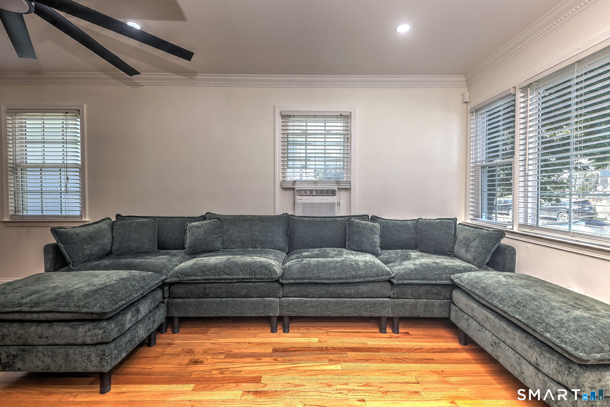 24201723 Property Photo 4