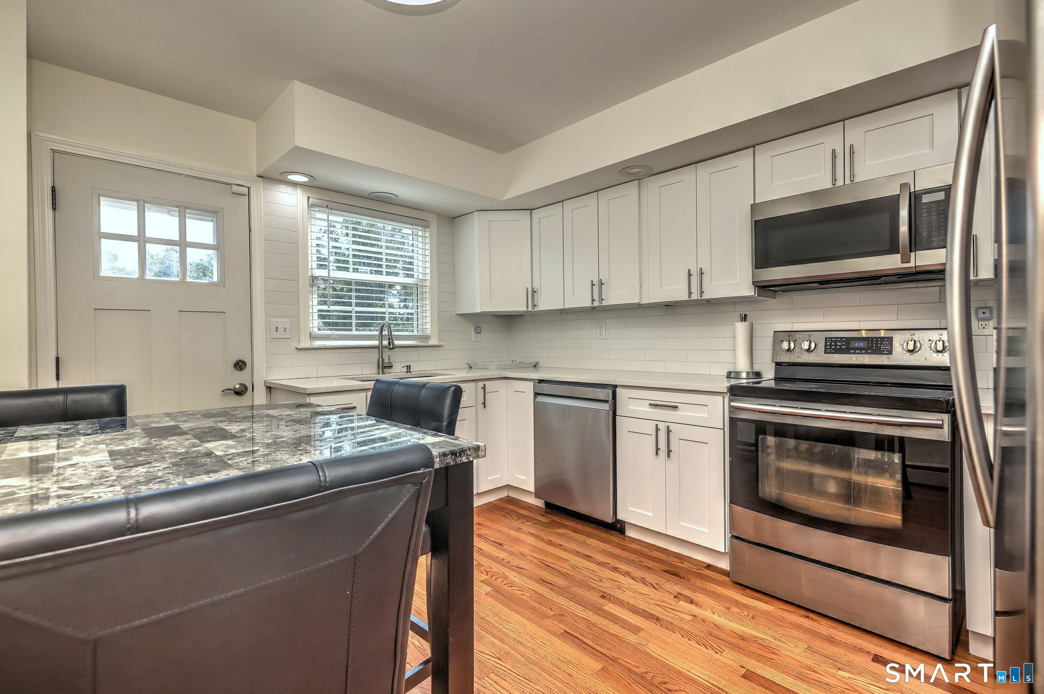 24201723 Property Photo 9