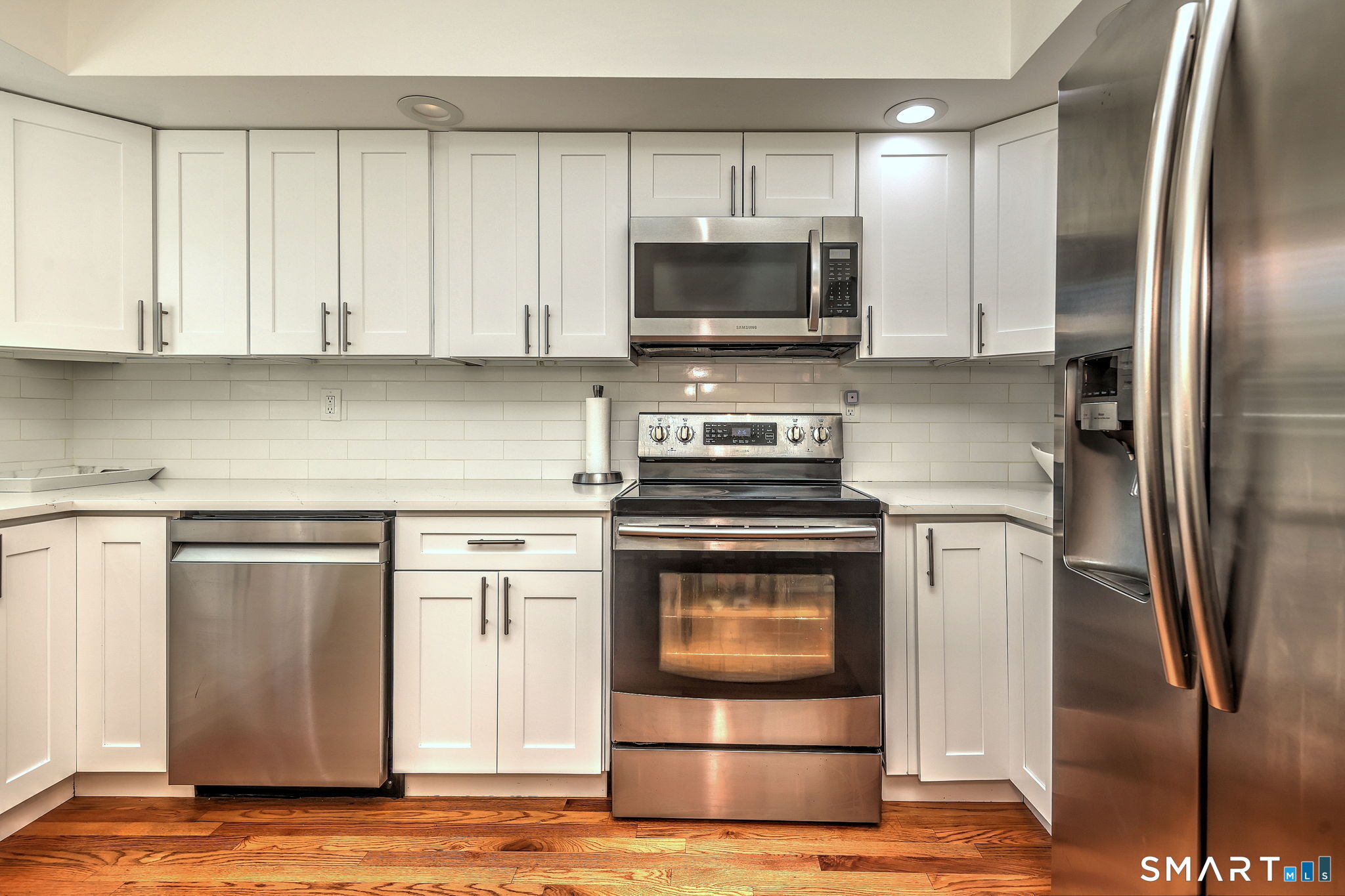 24201723 Property Photo 10