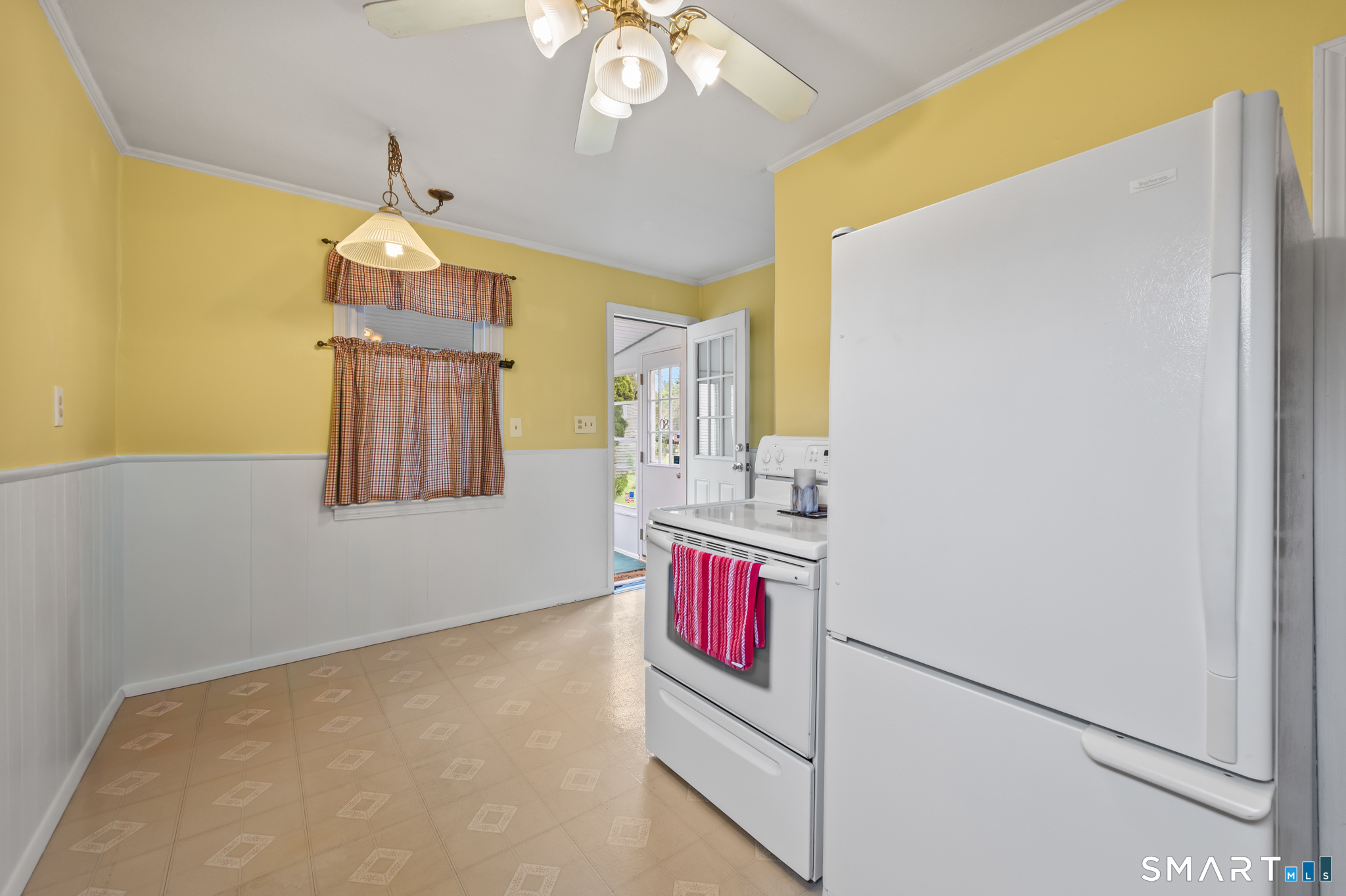 80 Suffolk Drive Property Photo 7