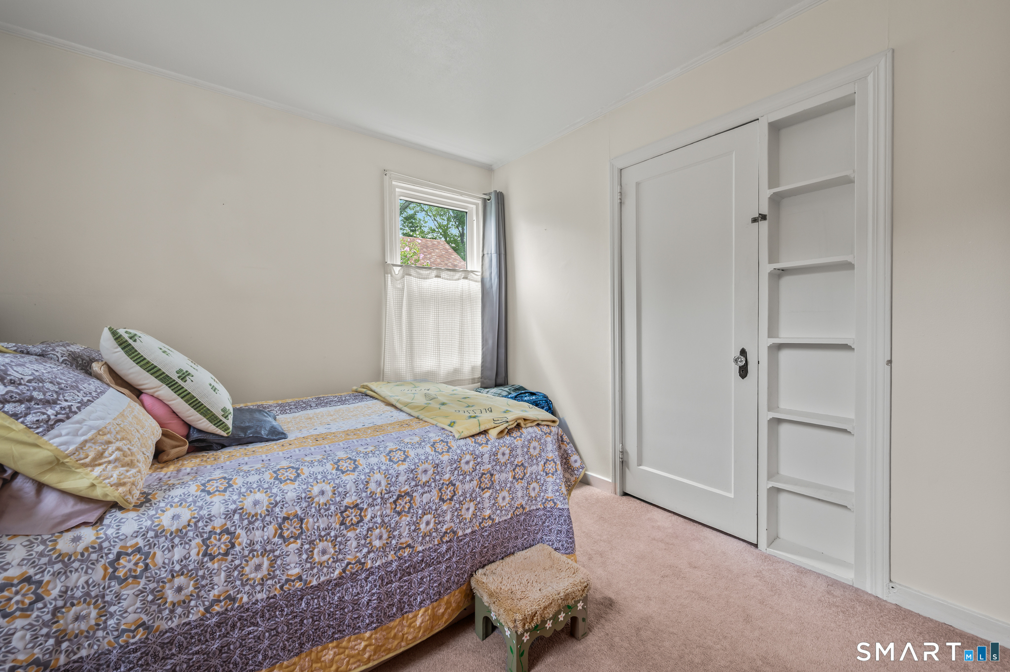 80 Suffolk Drive Property Photo 13