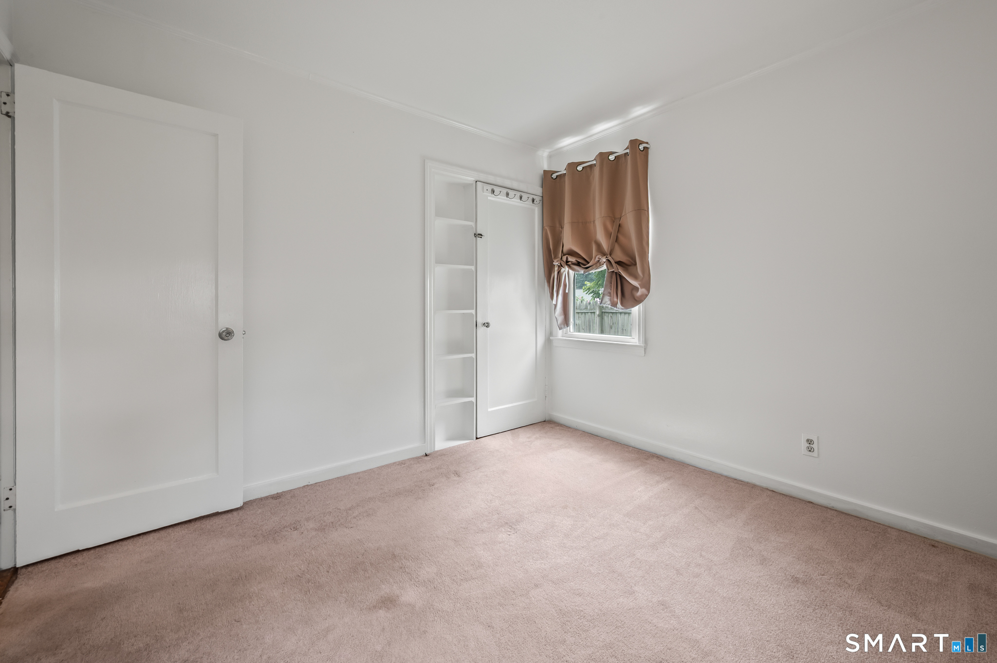 80 Suffolk Drive Property Photo 17