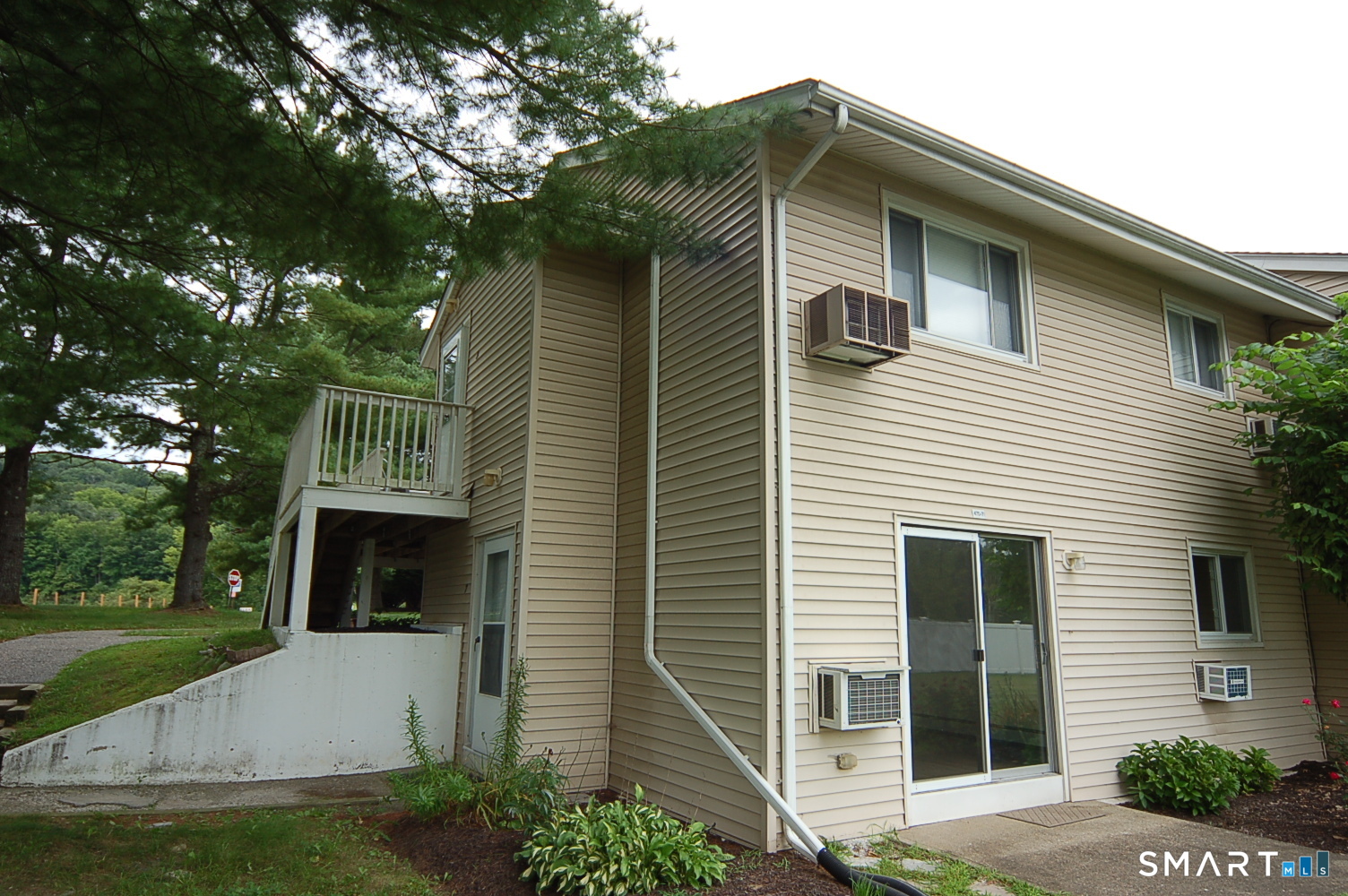 470 Danbury 7 Road Property Photo 4