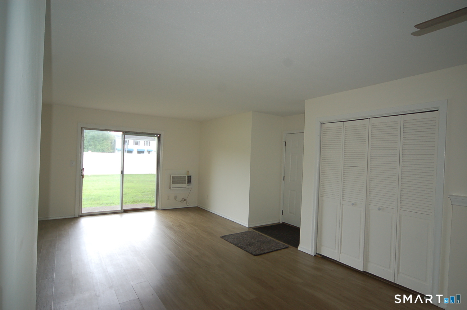 470 Danbury 7 Road Property Photo 6