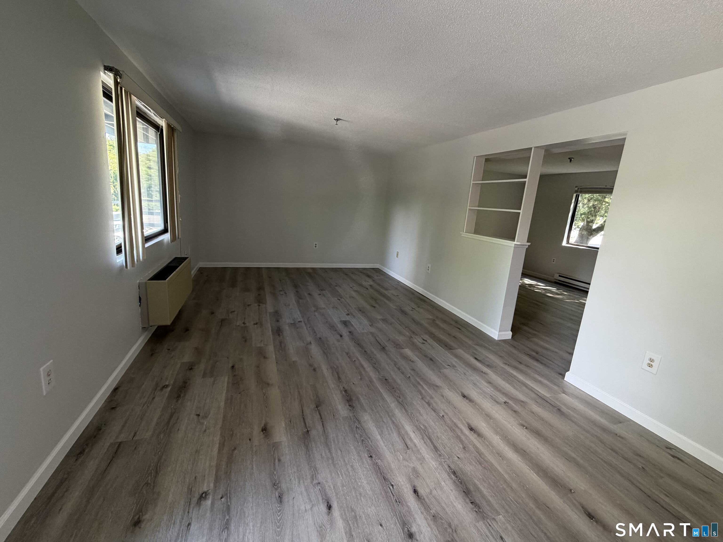 17 Farmington 10 Avenue Property Photo 1