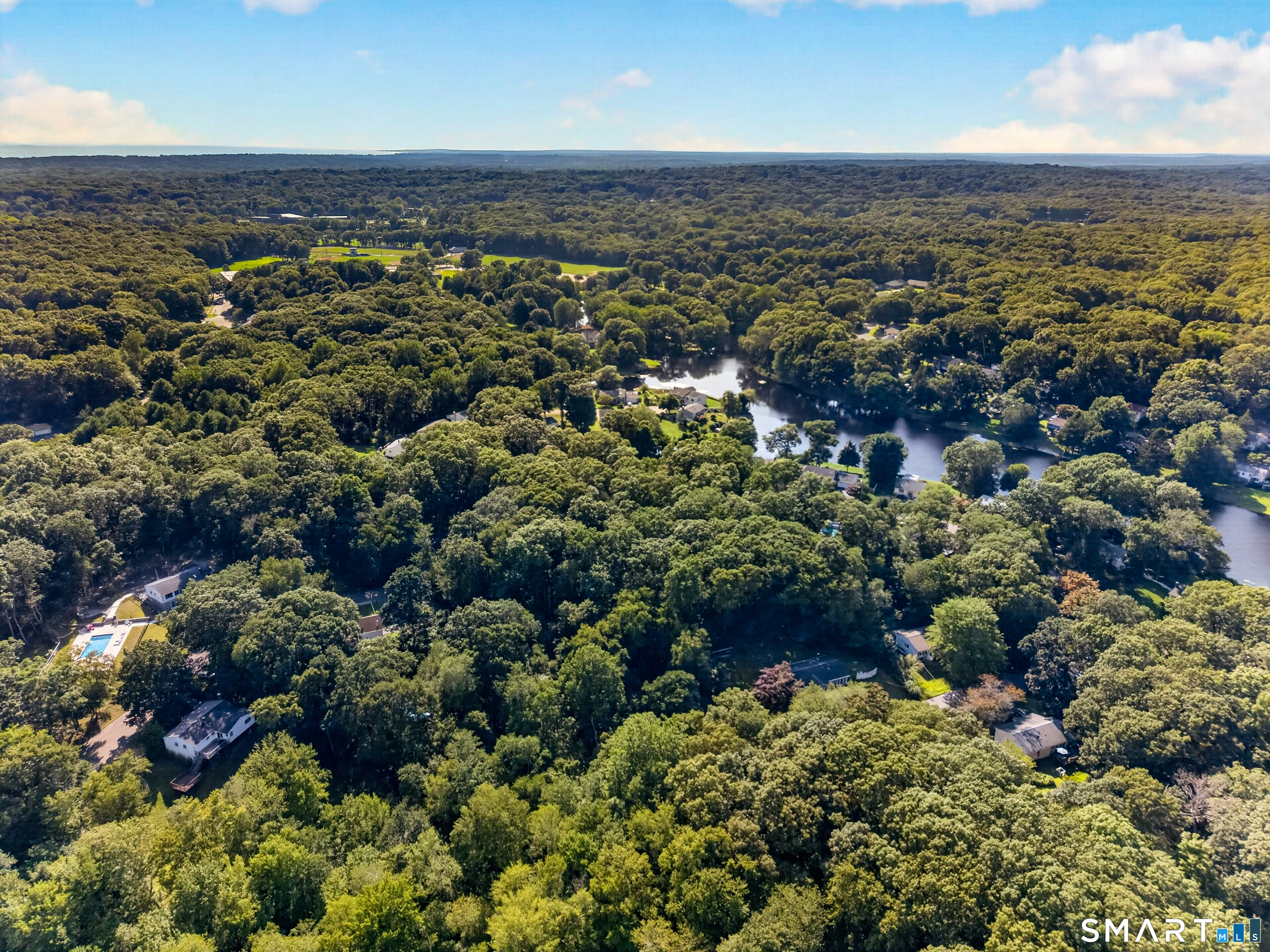 6 Hemlock Circle Property Photo 38