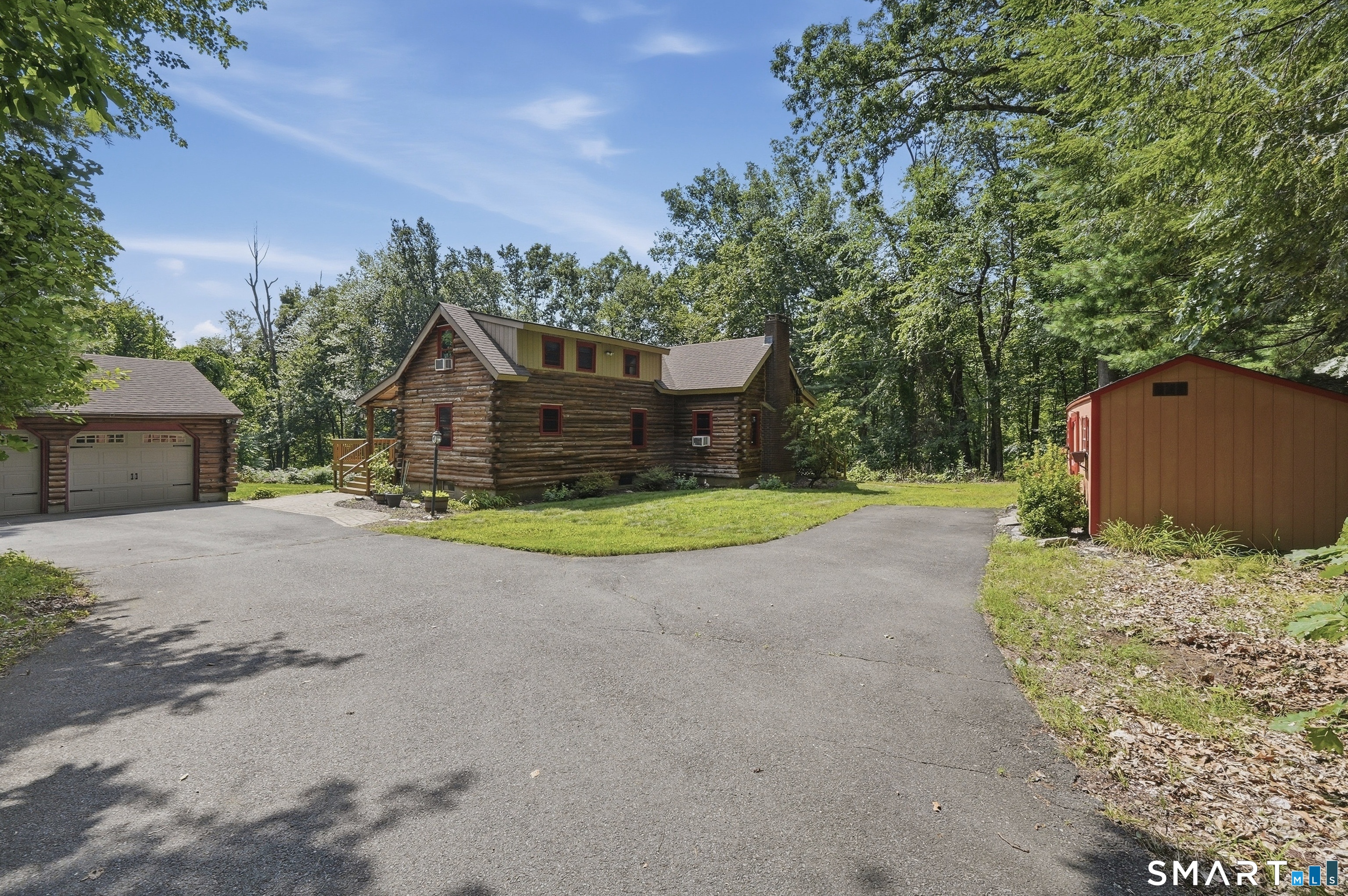 391 Old Post Road Property Photo 1