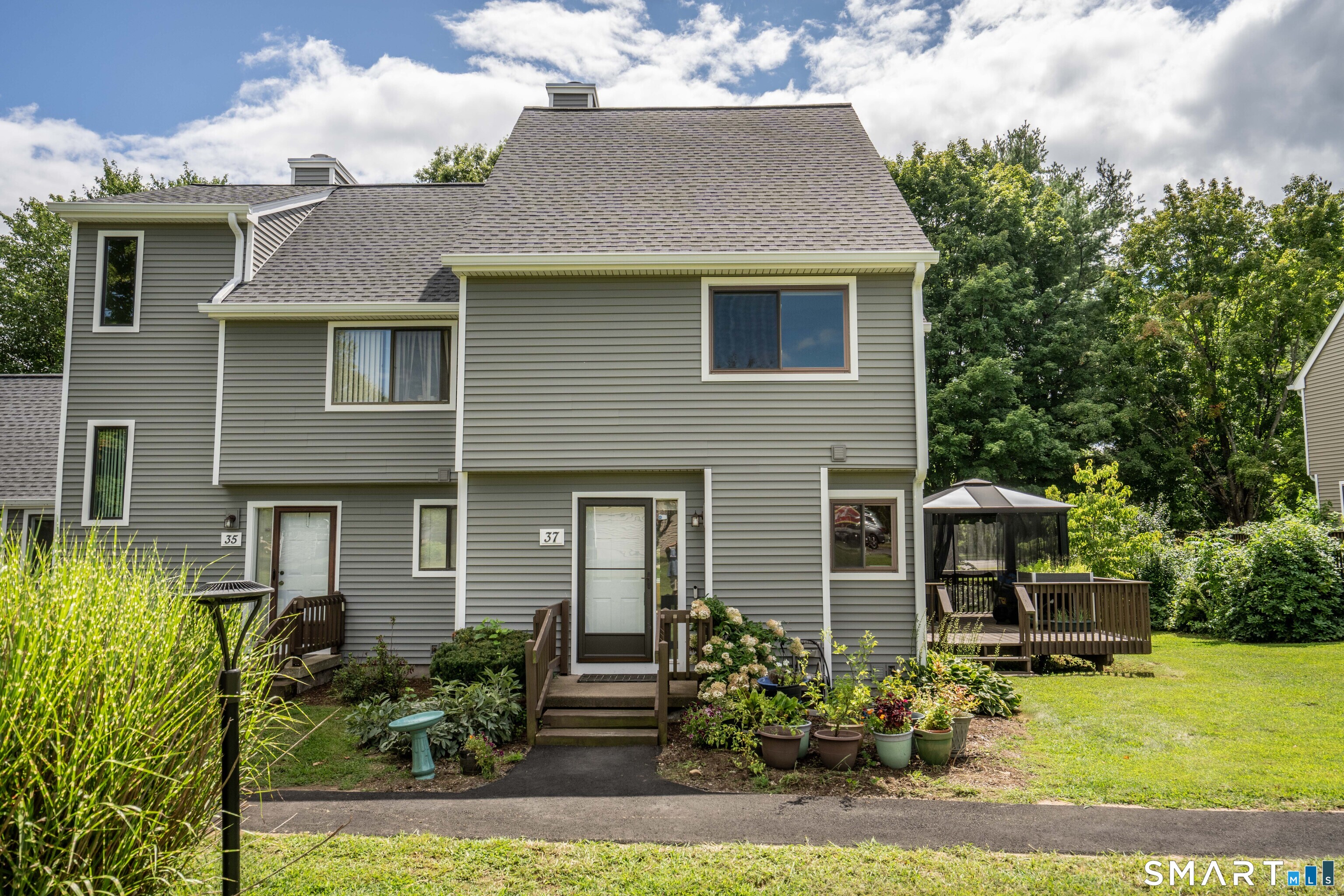 37 Reed 37 Court