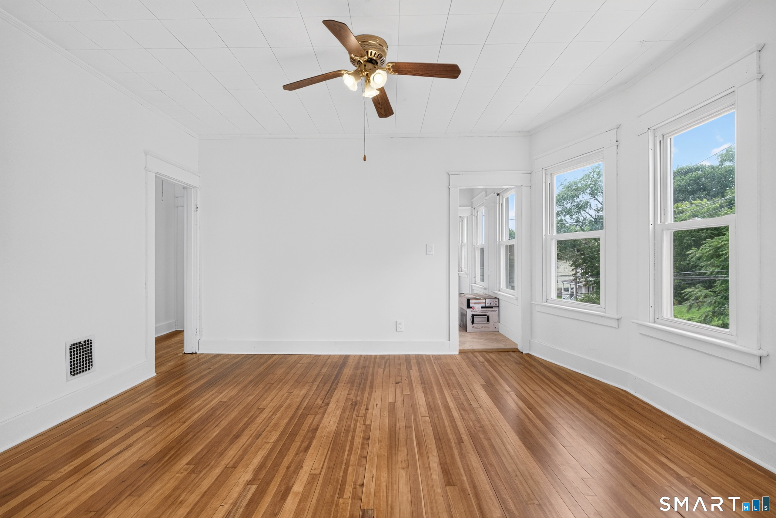 46-48 Tenth #46 Street Property Photo 8
