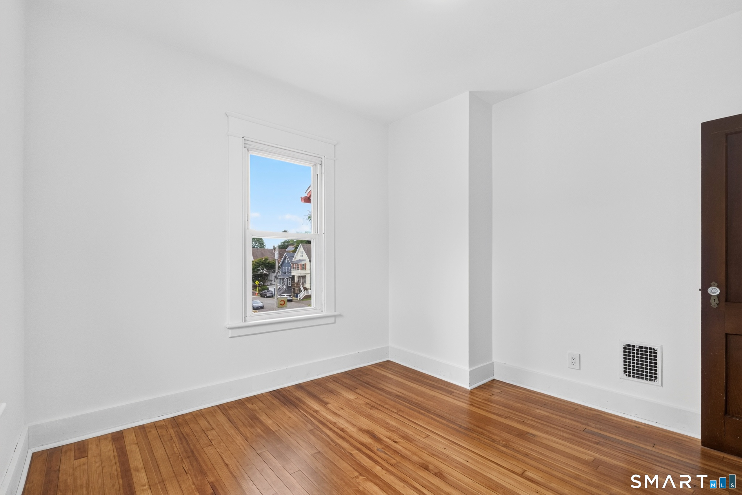 46-48 Tenth #46 Street Property Photo 17