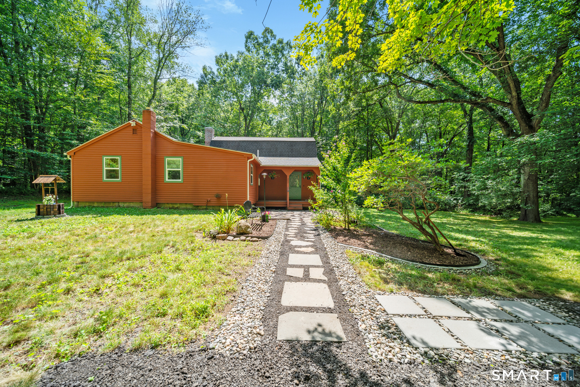 257 Reynolds Drive Property Photo 1