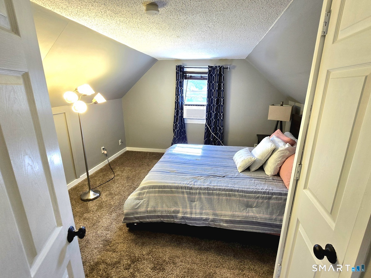 41 Hockanum Drive Property Photo 12