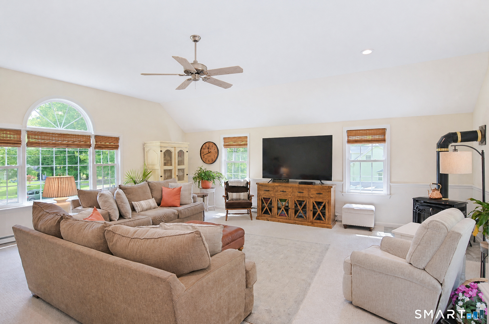 141 Head Of Meadow Road Property Photo 12