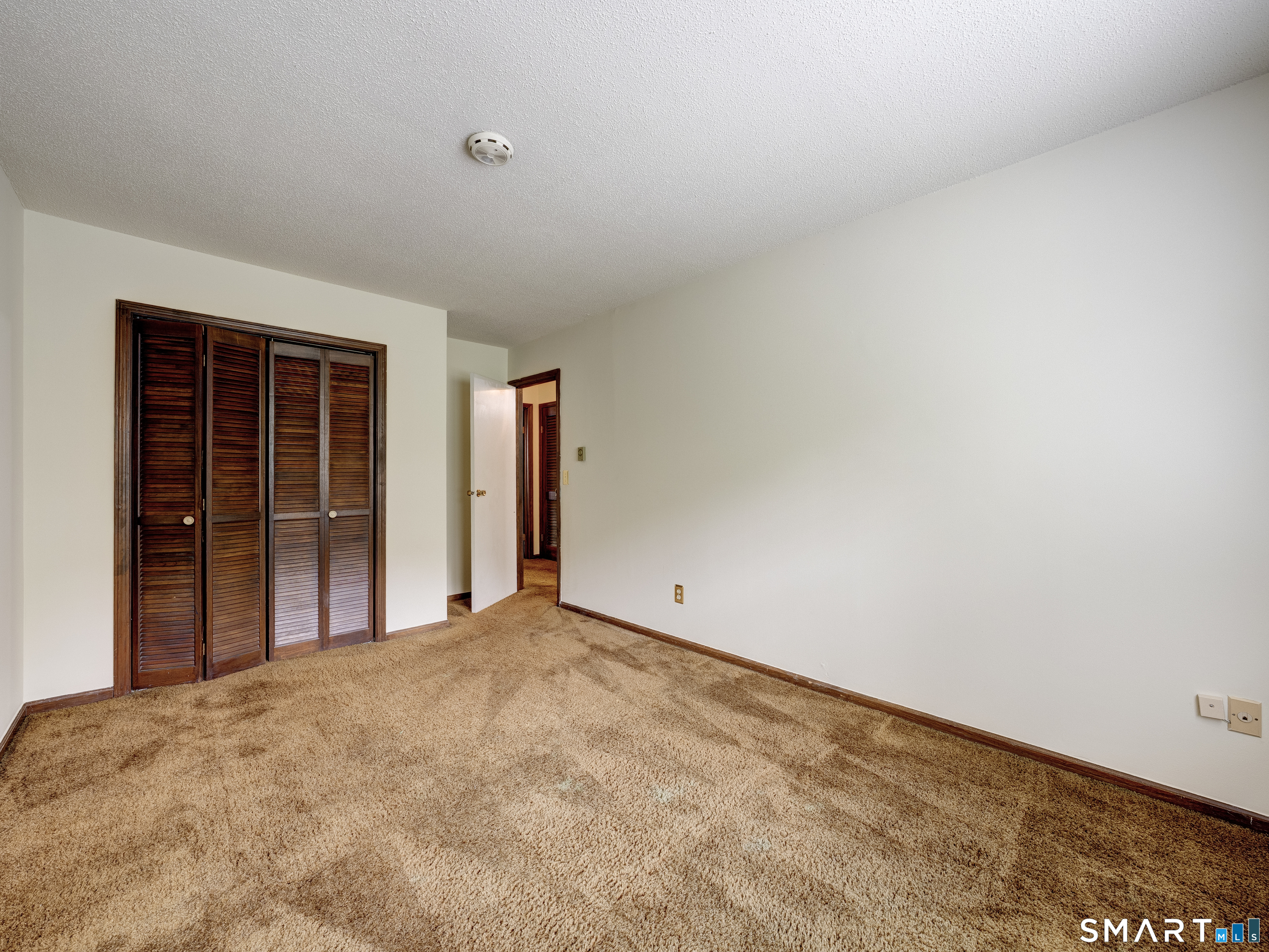 80 Hunter 80 Court Property Photo 28